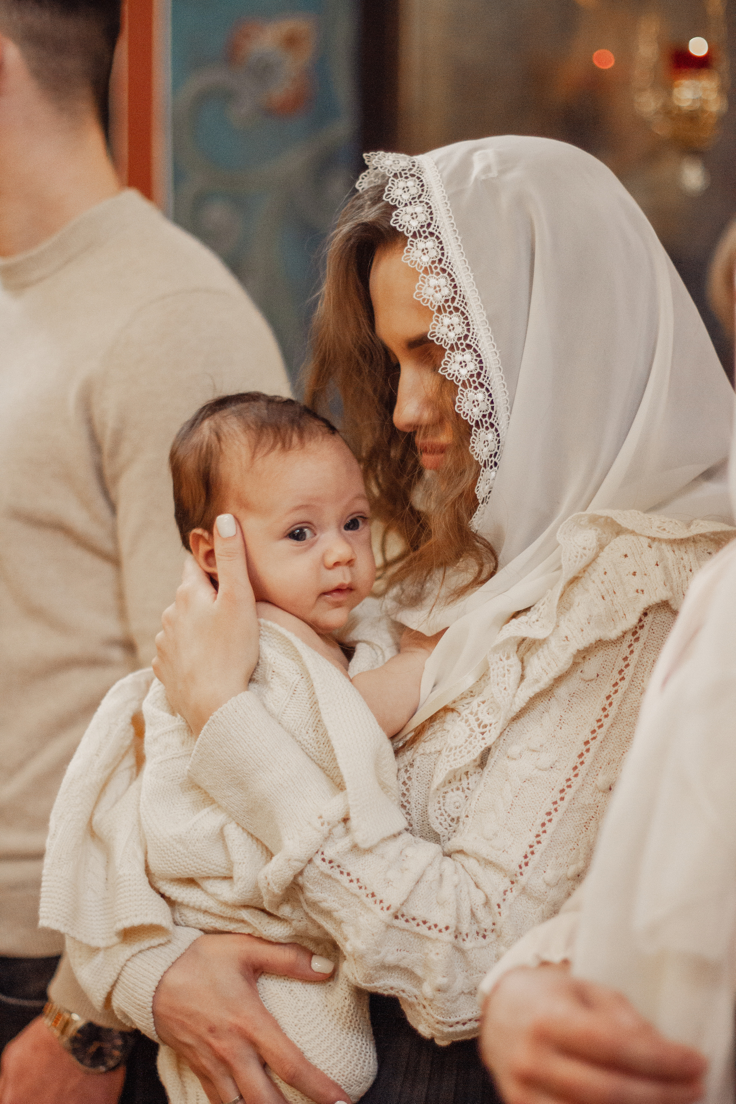 Крещение Маи. Главная