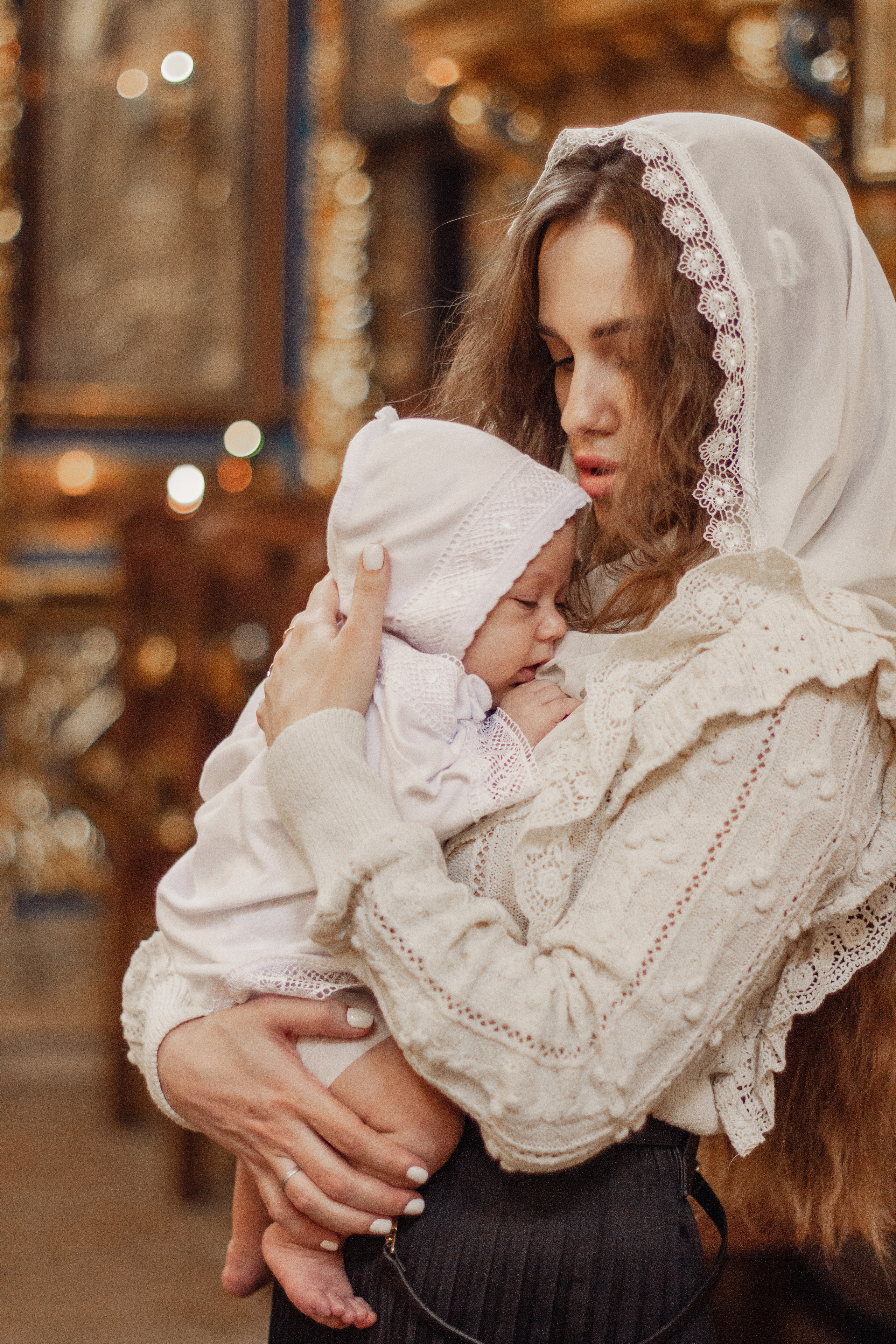 Крещение Маи. Главная