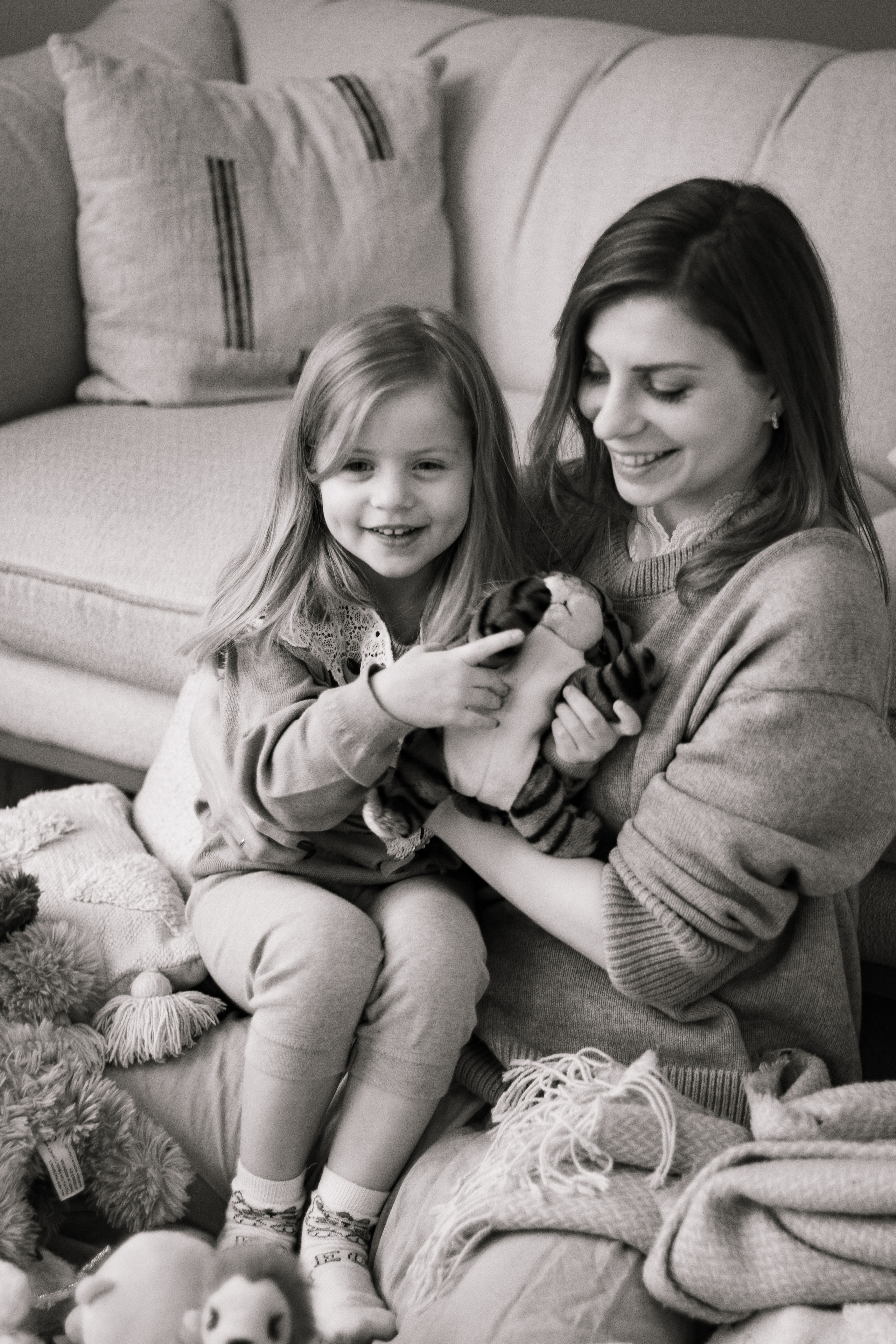 Ира и Таисия. Главная