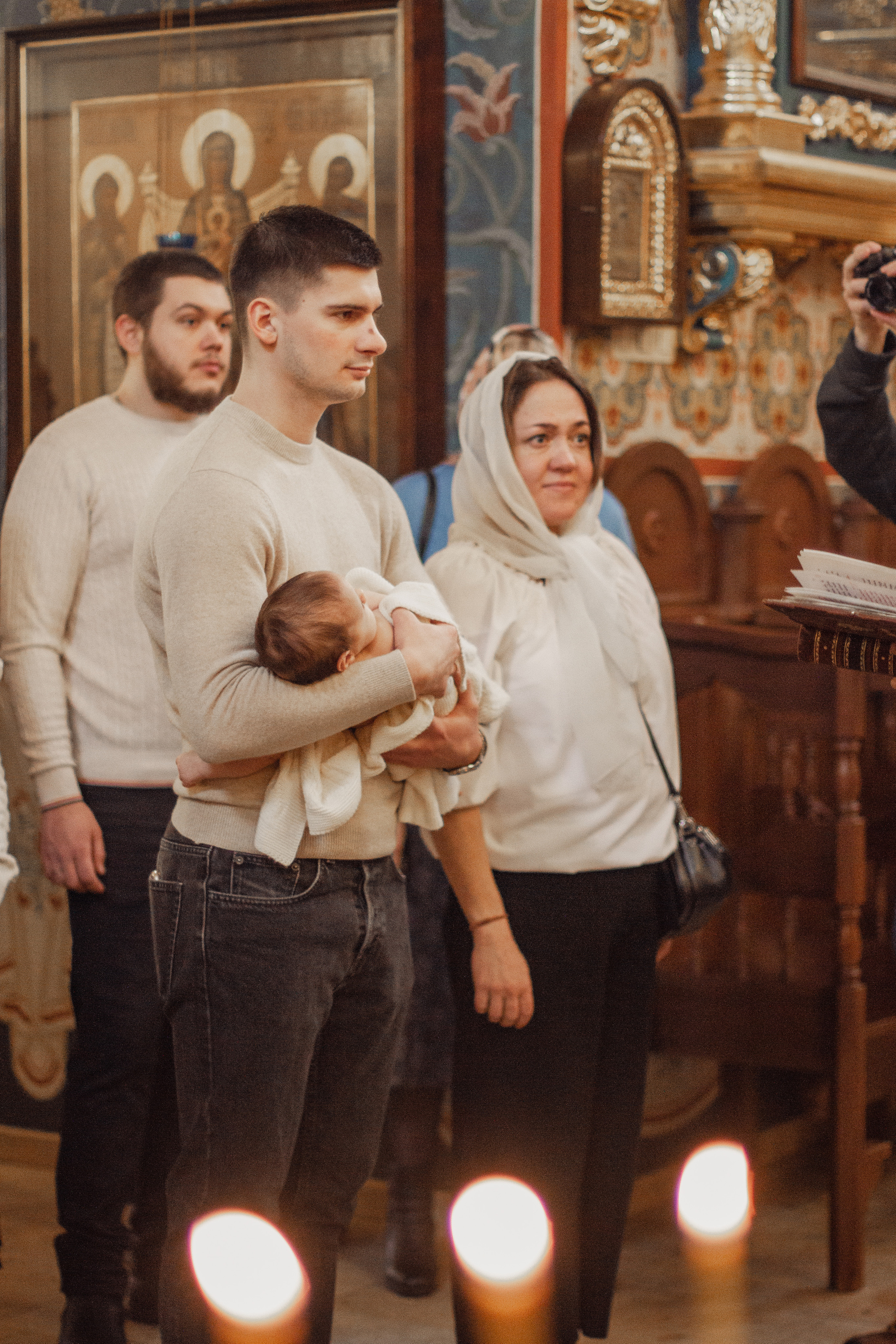 Крещение Маи. Главная