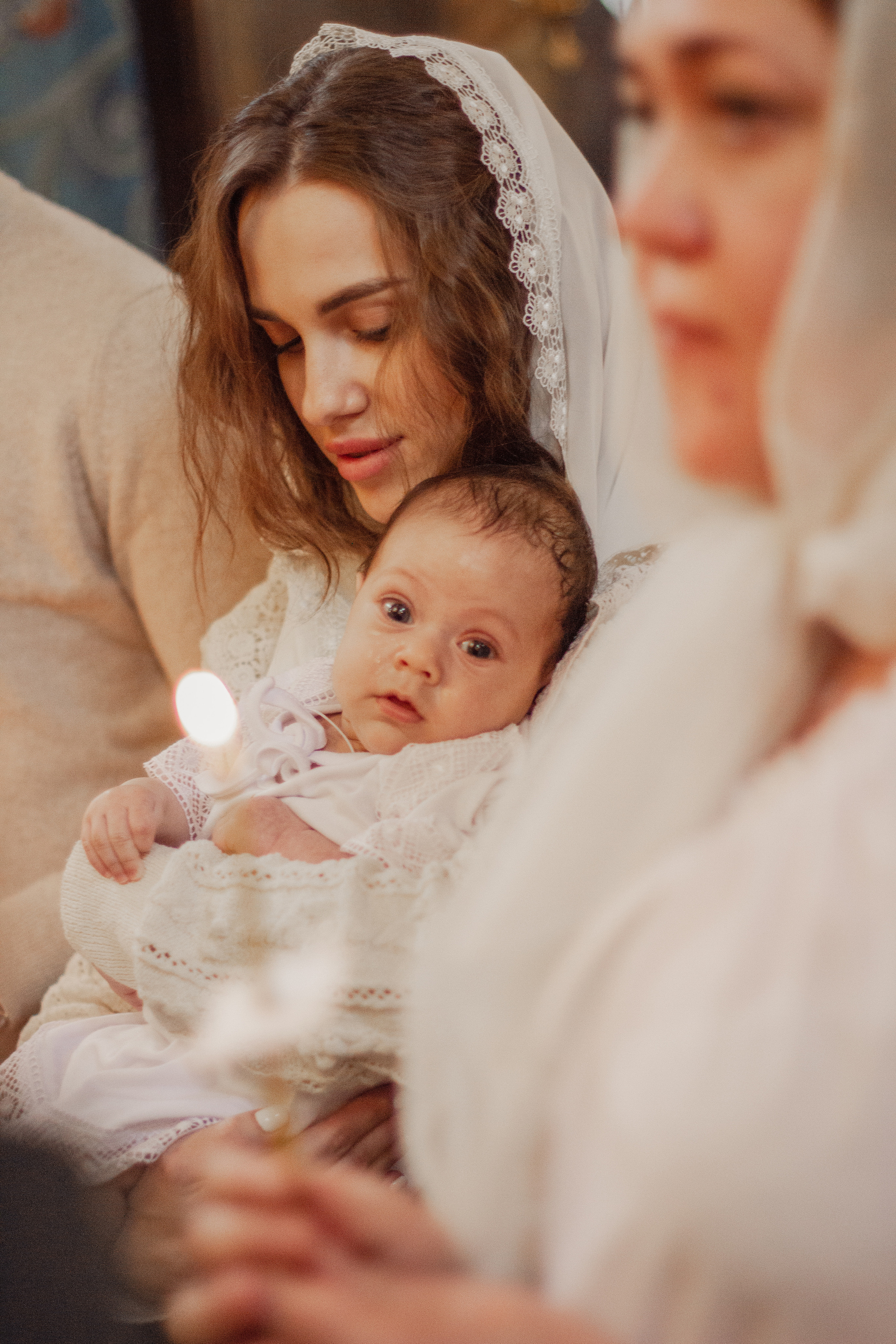 Крещение Маи. Главная