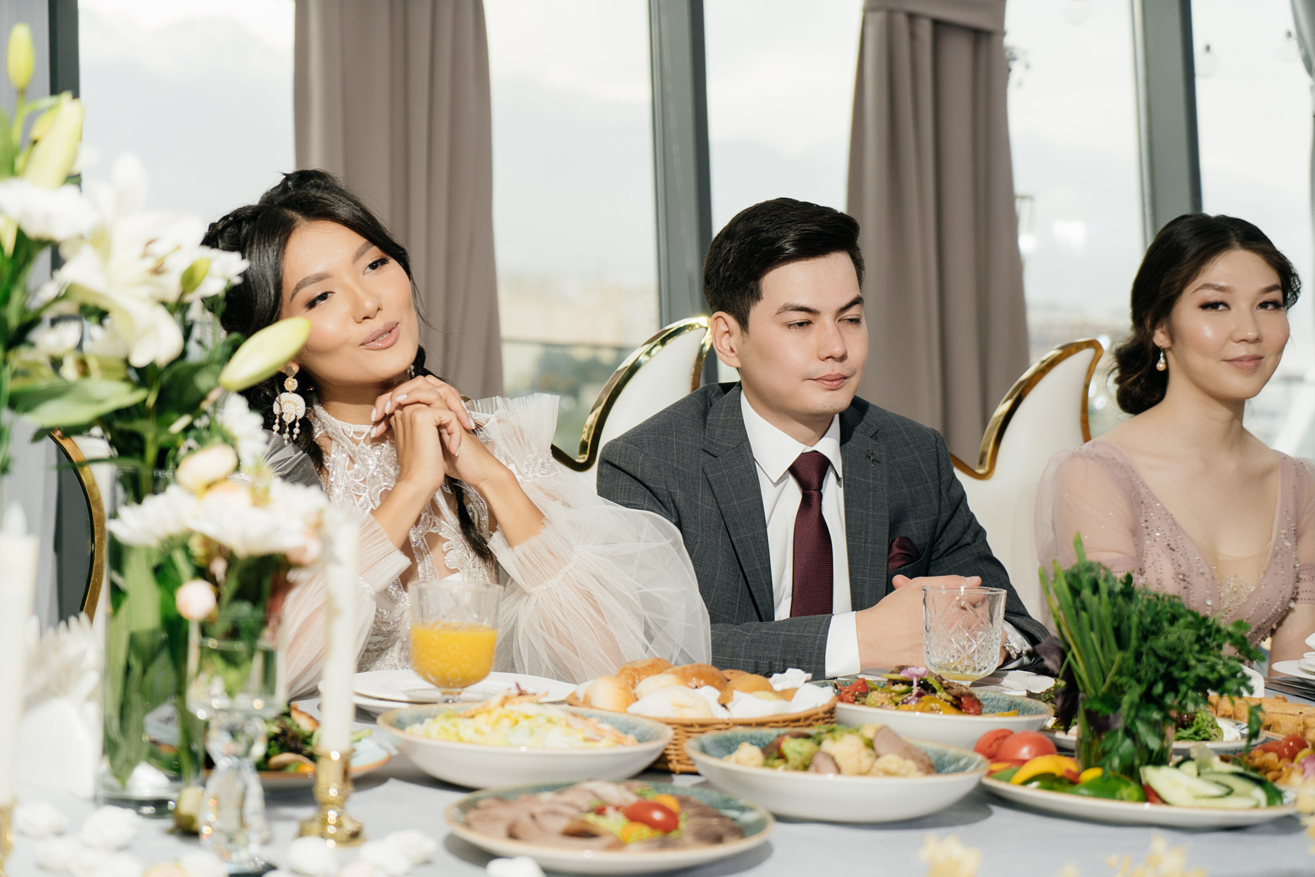 Uzatu. Свадебный фотограф алматы Шожебаев Кайрат