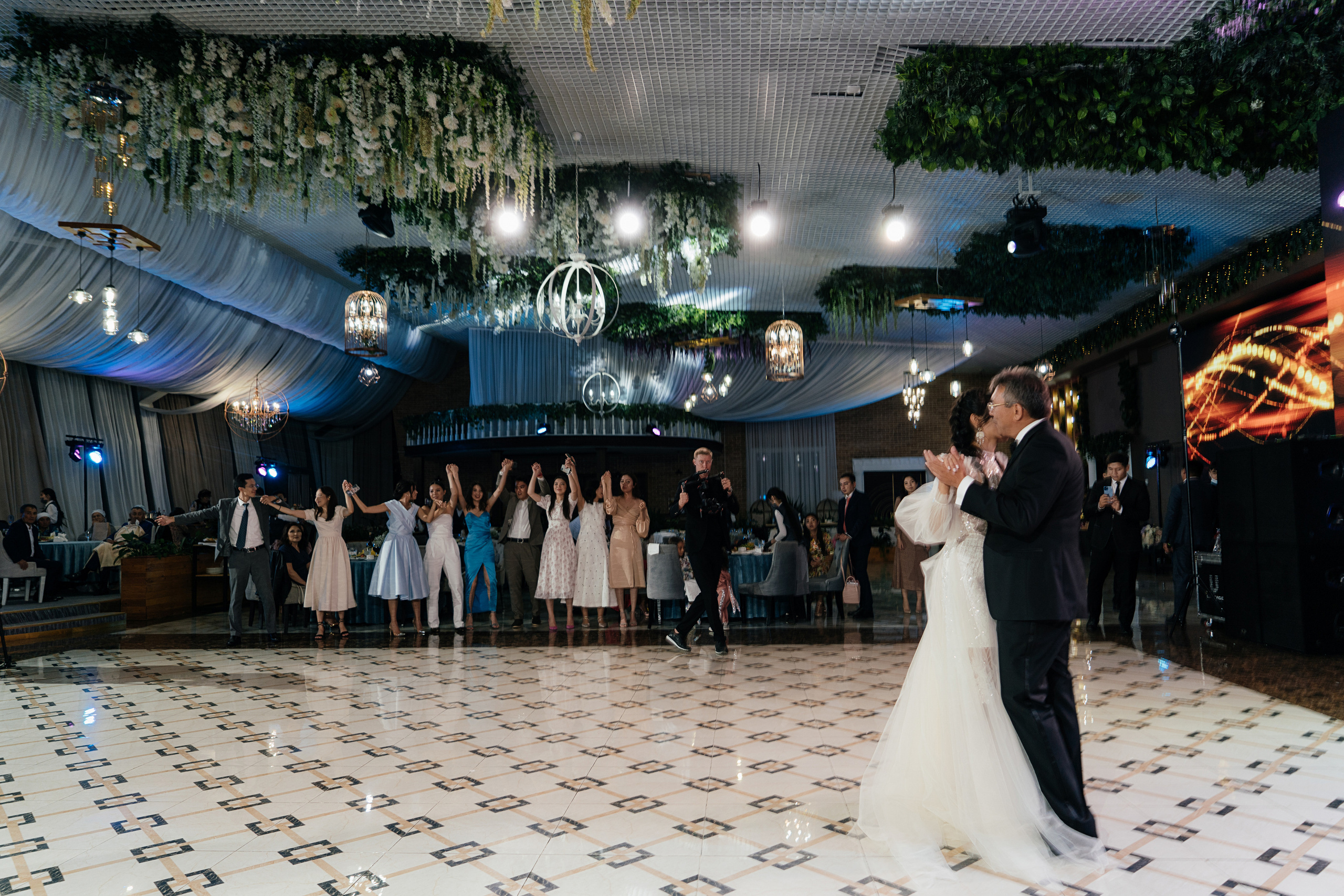 Uzatu. Свадебный фотограф алматы Шожебаев Кайрат