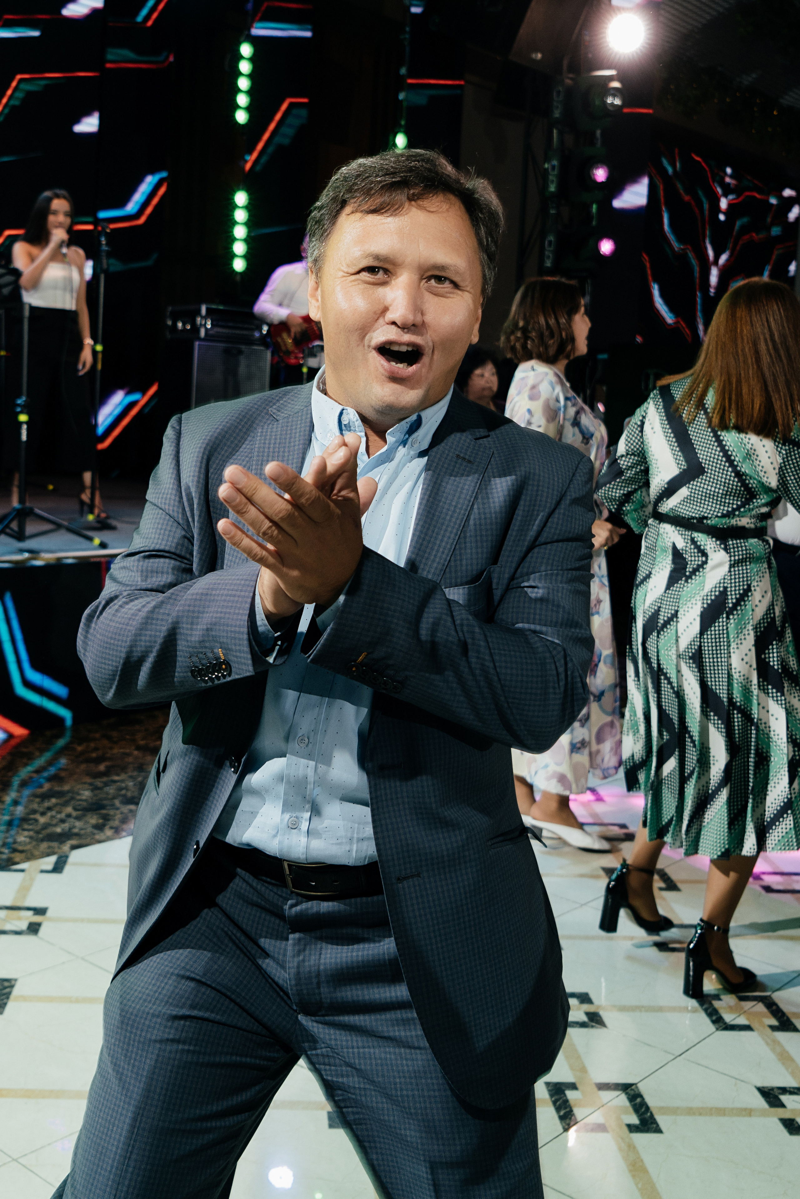 Uzatu. Свадебный фотограф алматы Шожебаев Кайрат