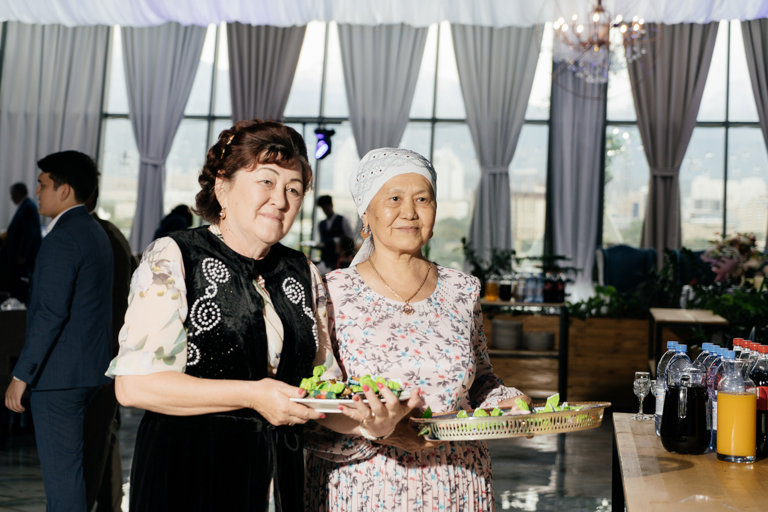 Uzatu. Свадебный фотограф алматы Шожебаев Кайрат