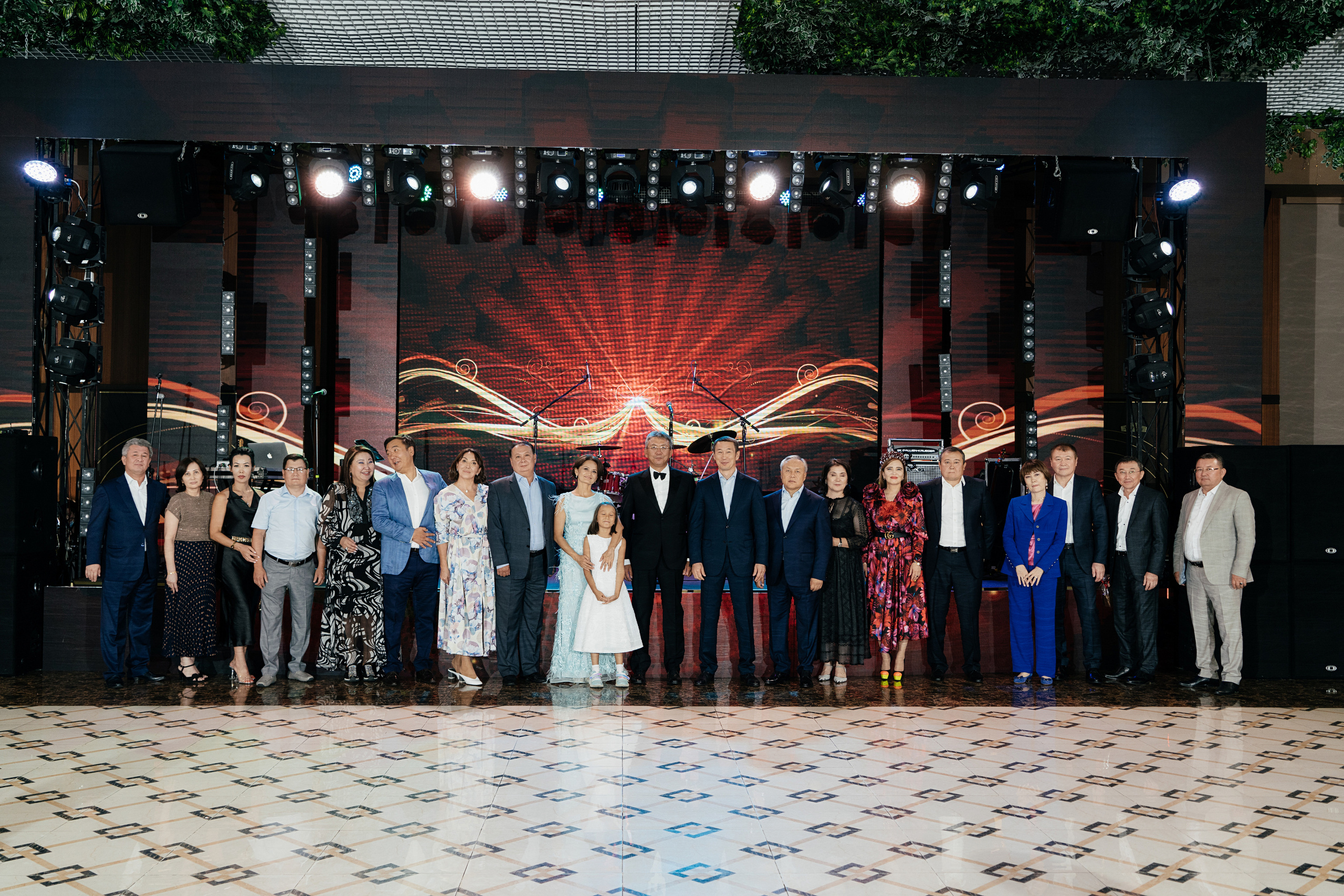 Uzatu. Свадебный фотограф алматы Шожебаев Кайрат