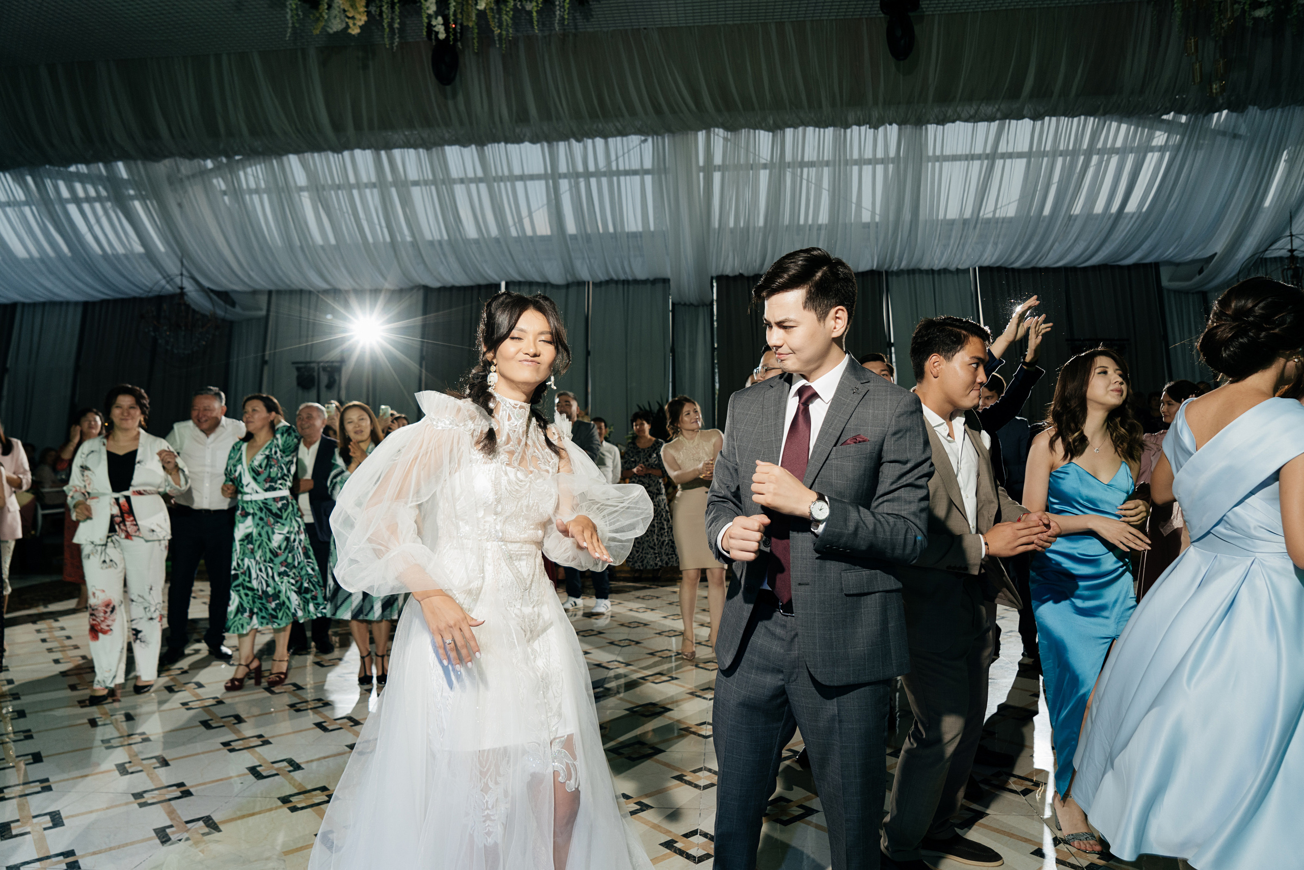 Uzatu. Свадебный фотограф алматы Шожебаев Кайрат