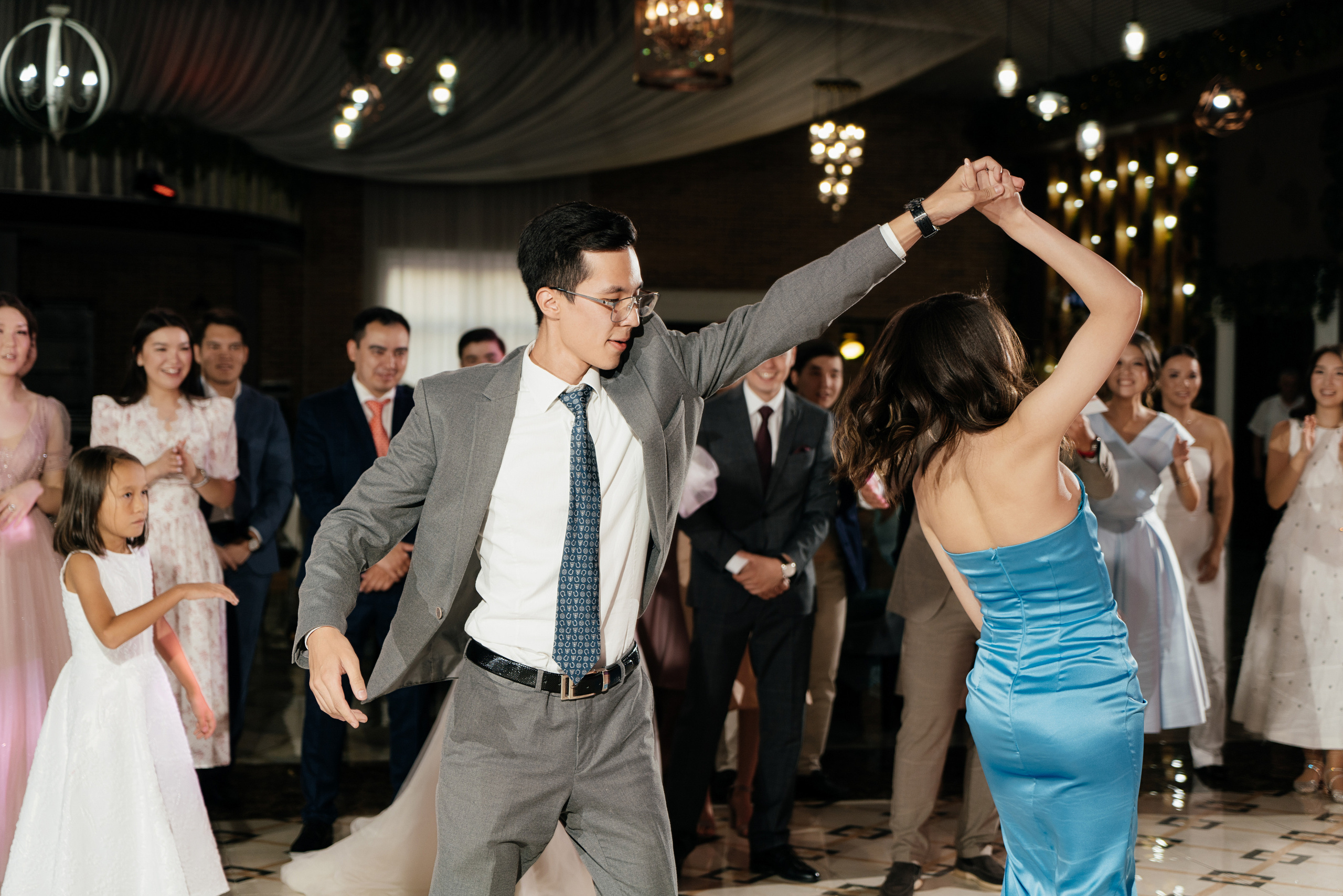 Uzatu. Свадебный фотограф алматы Шожебаев Кайрат