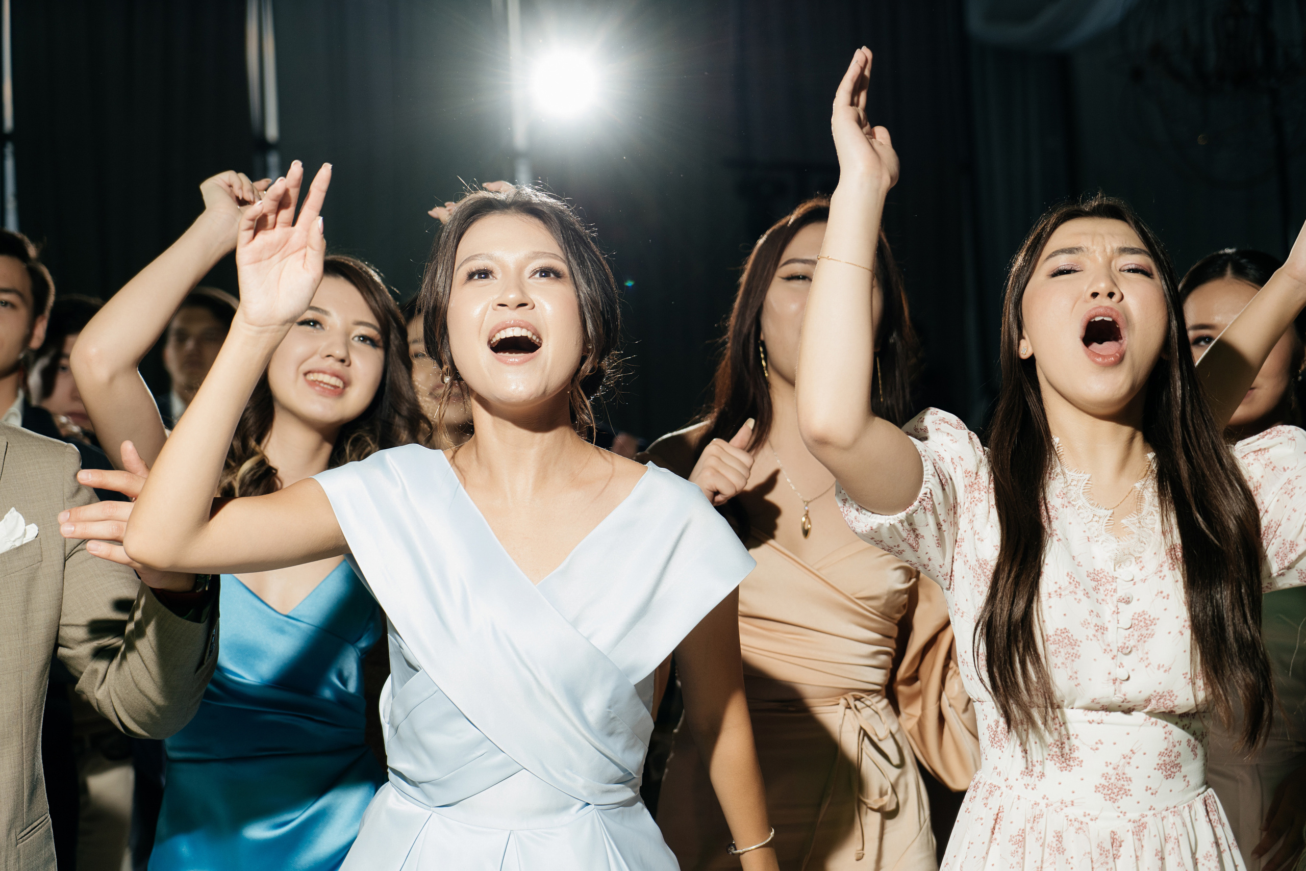 Uzatu. Свадебный фотограф алматы Шожебаев Кайрат