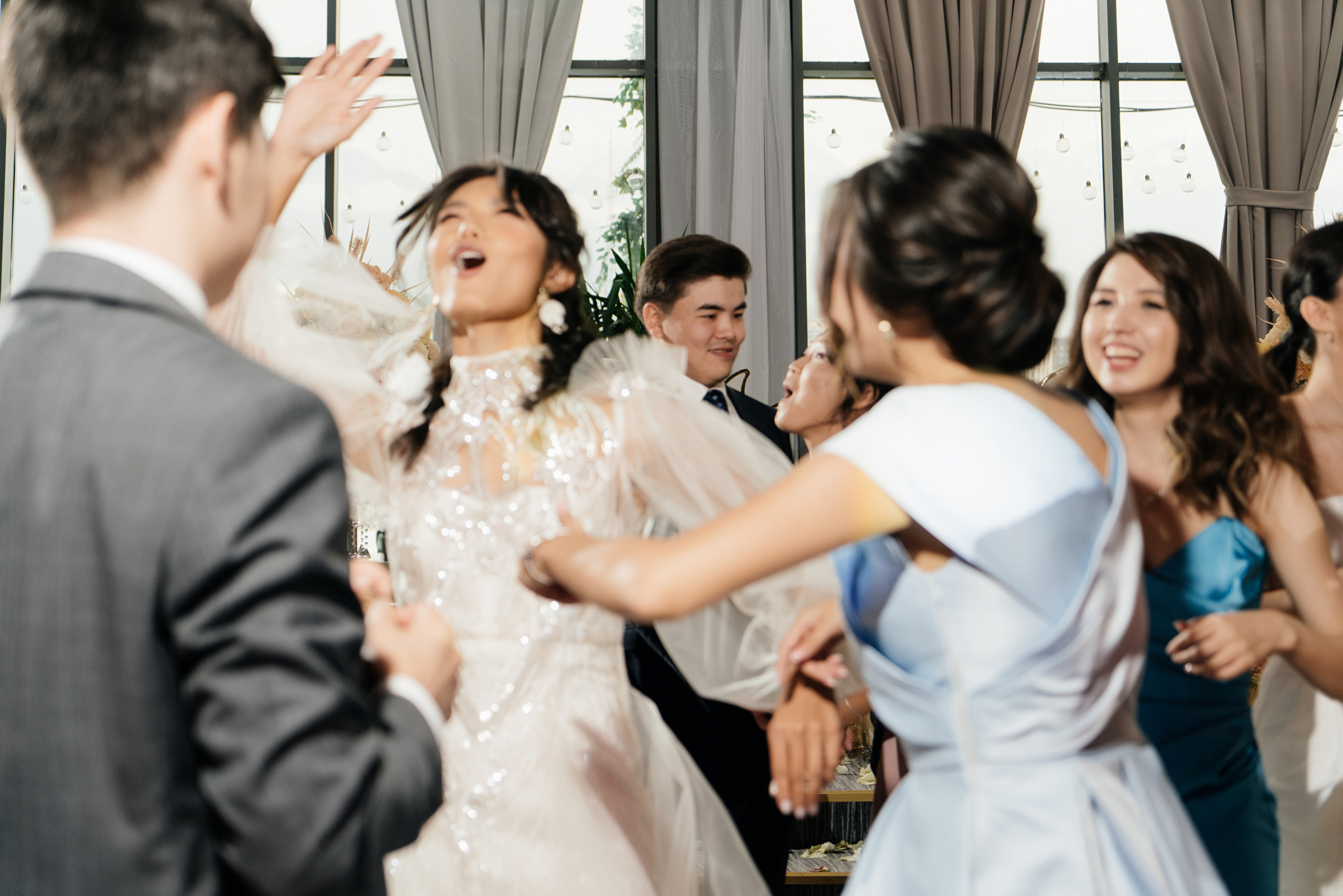 Uzatu. Свадебный фотограф алматы Шожебаев Кайрат