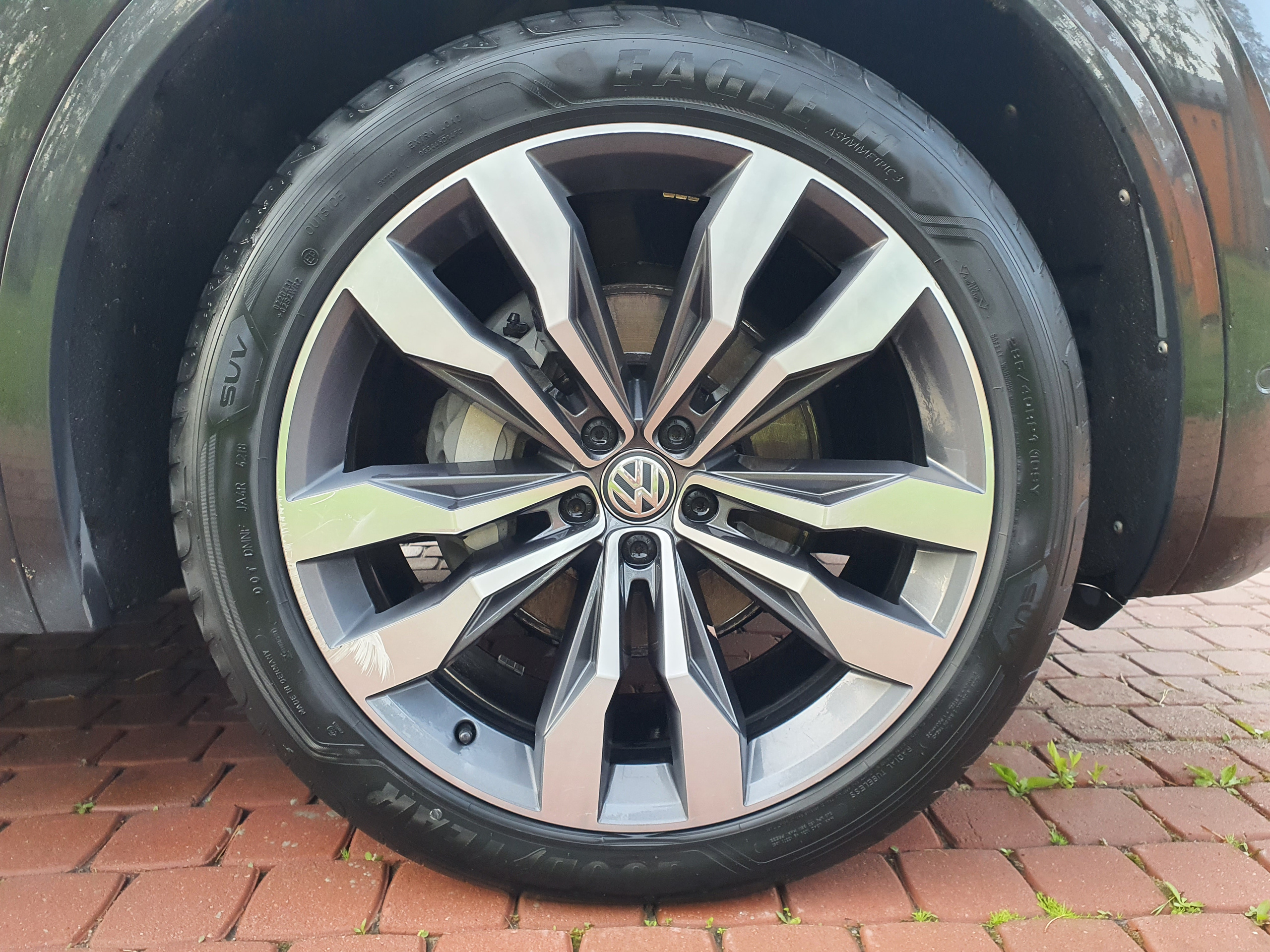 Volkswagen Touareg R-Line. Фотограф в Санкт-Петербурге Кирюшенков Андрей