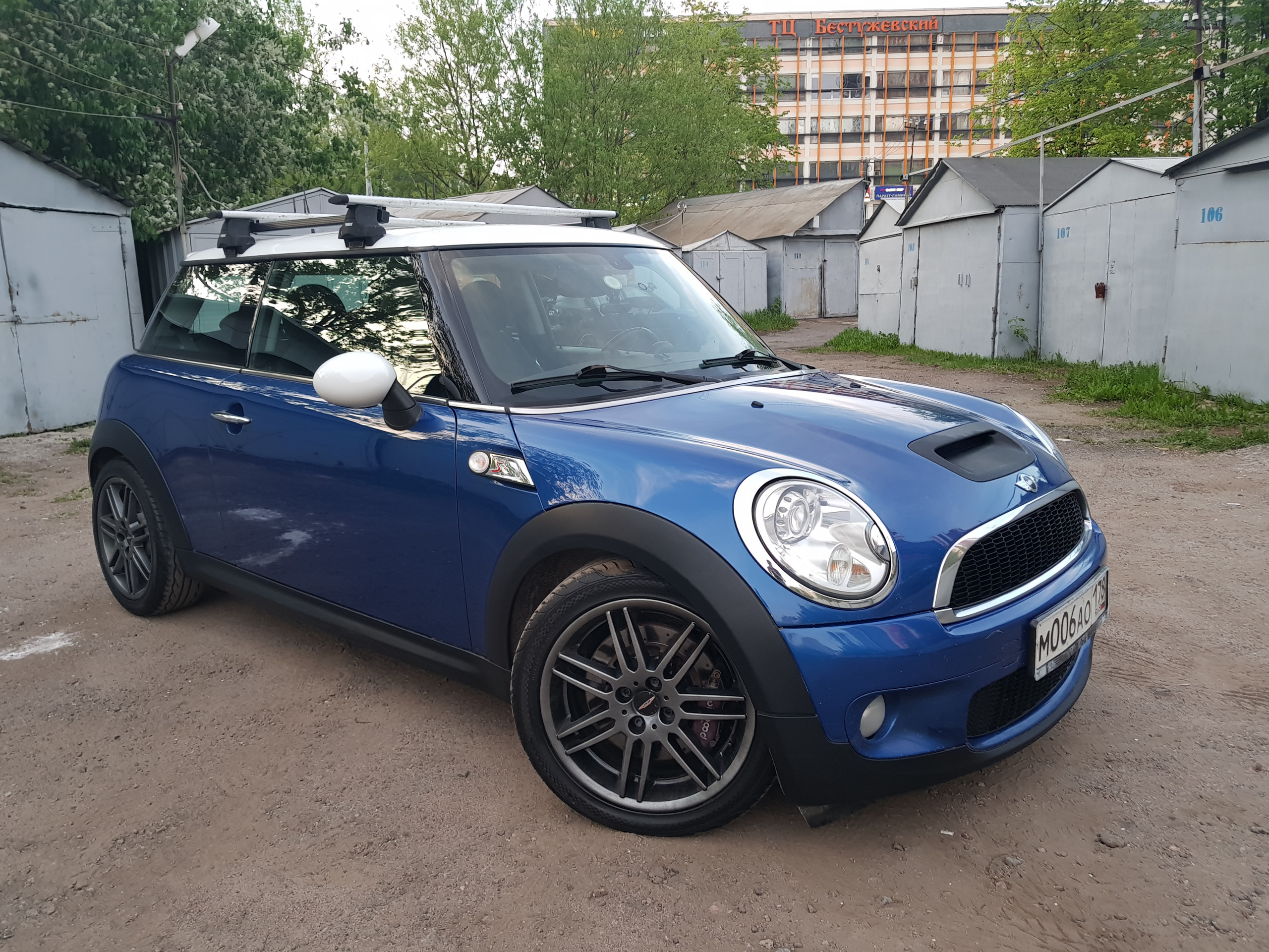 Mini Cooper S. Фотограф в Санкт-Петербурге Кирюшенков Андрей