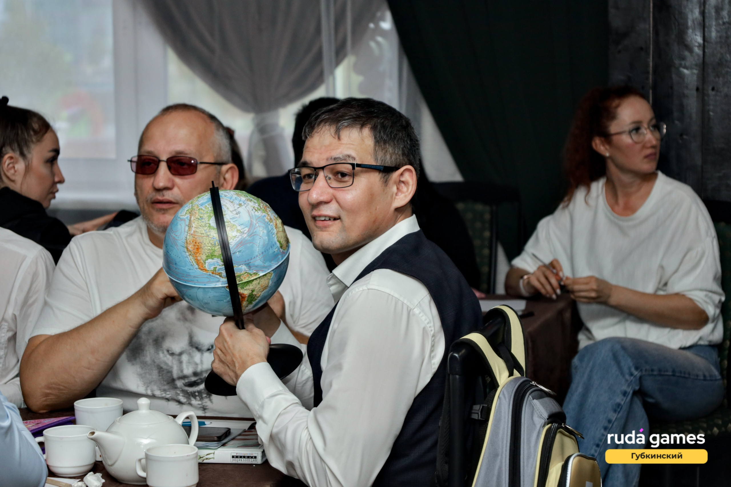 1 сентября. Фотограф в Губкинском | Александра Артамонова