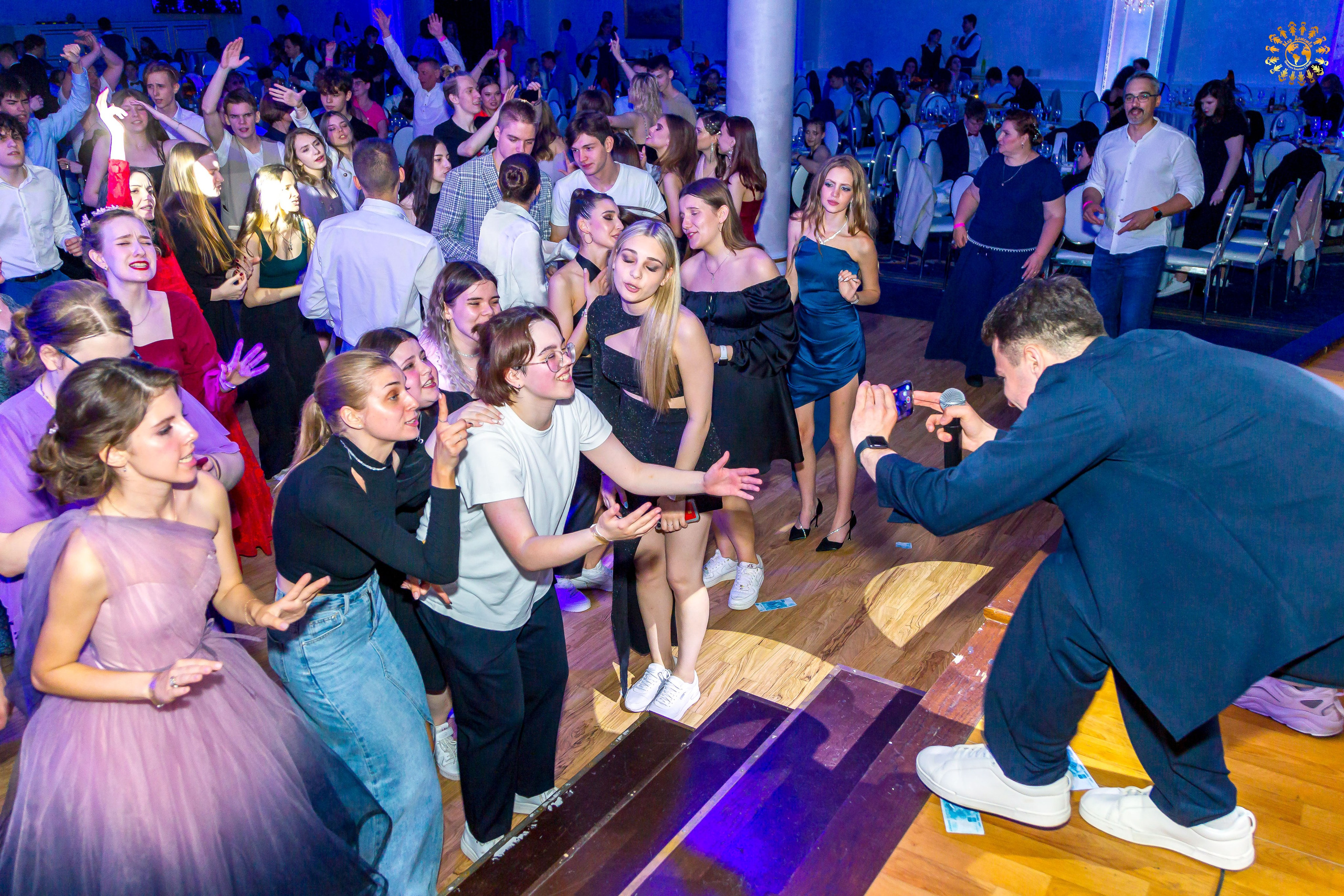 Выпускной 2023 (11-е классы) Triumph City Hall Москва. Репортажная съемка в Москве и области. Анималистика