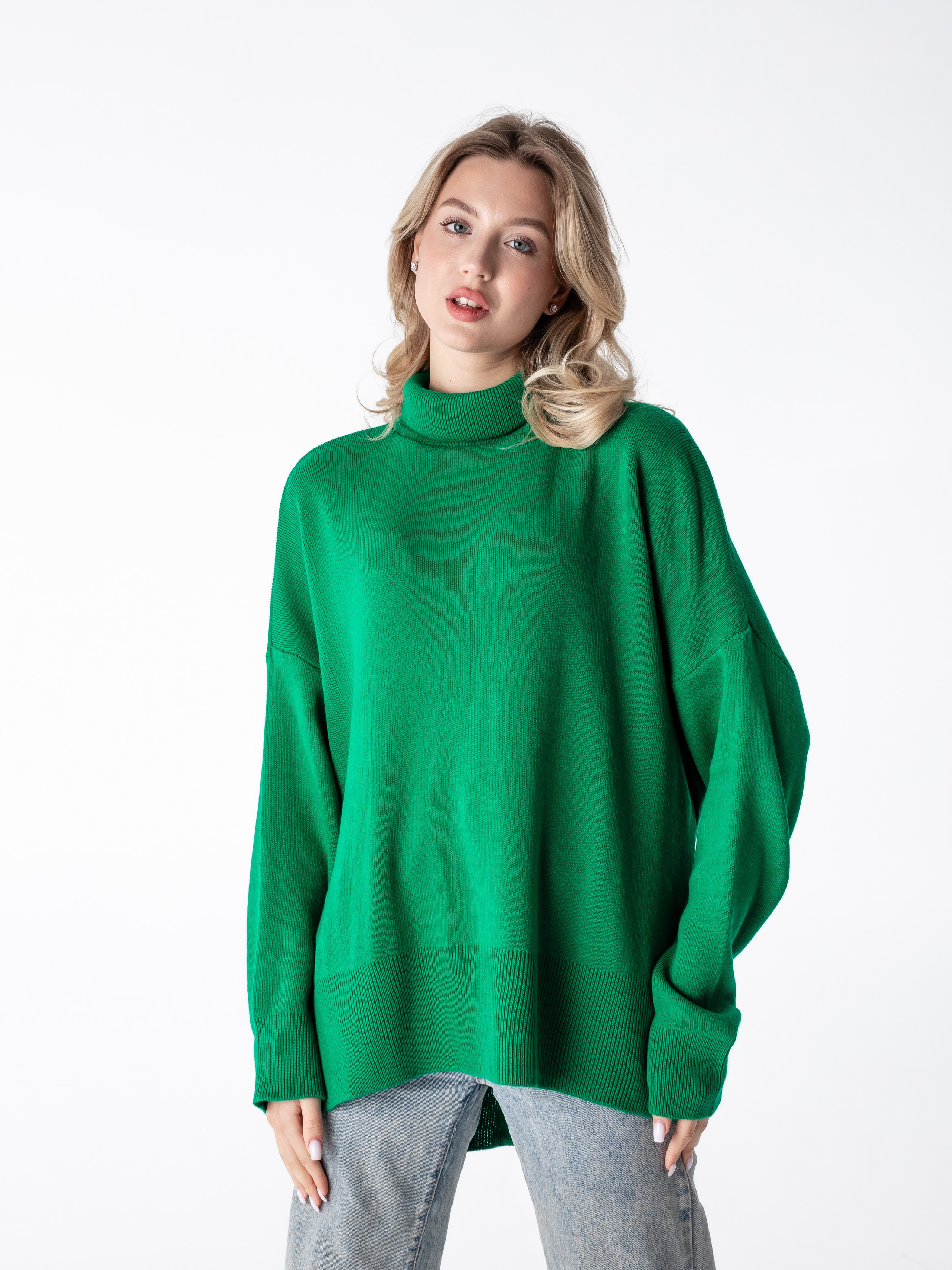 Свитер. Фотограф в Краснодаре Арина Кудряшова