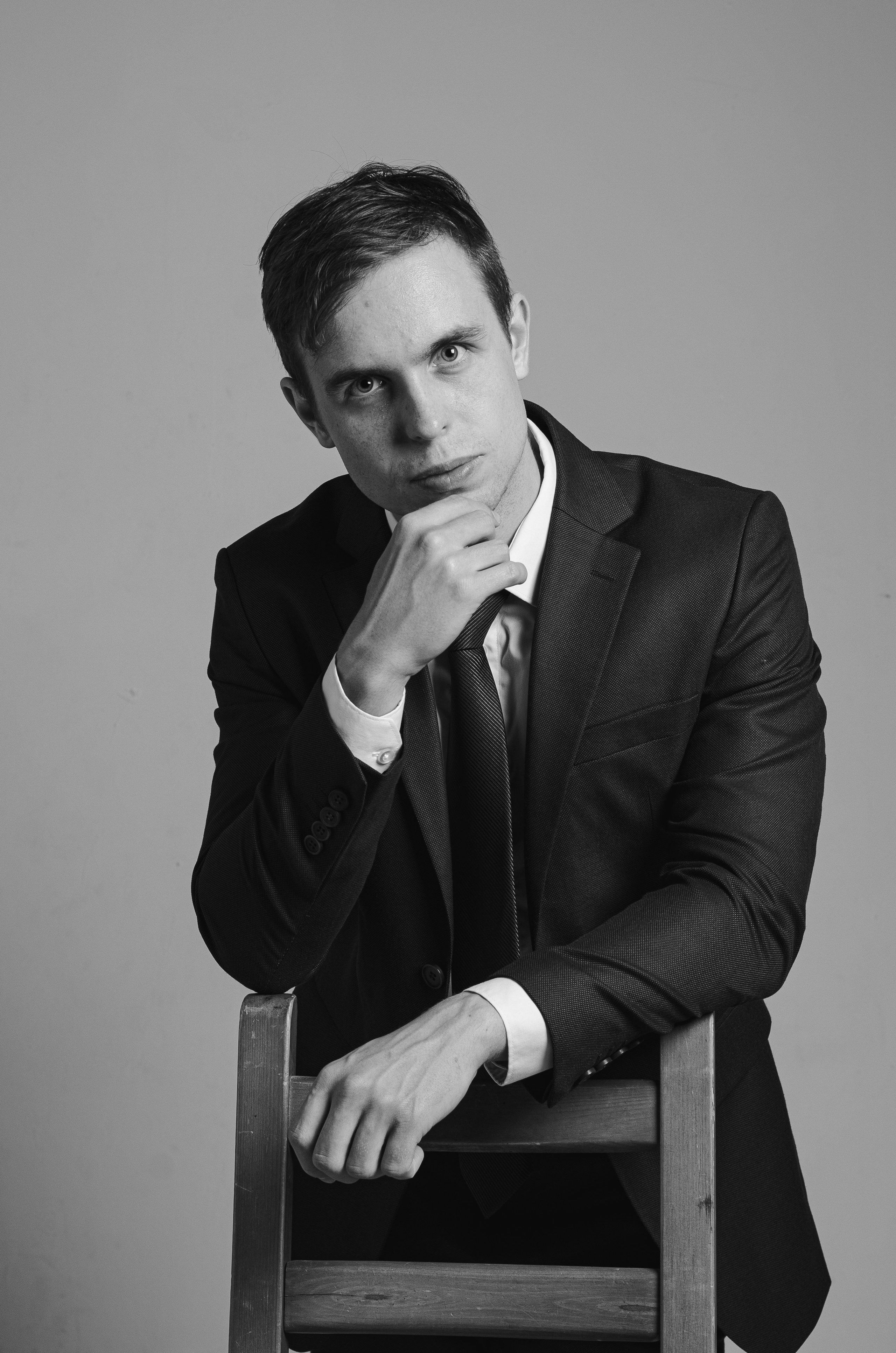 Немного о том, как съемка для резюме вышла из-под контроля). Портретный и репортажный фотограф в Санкт-Петербурге