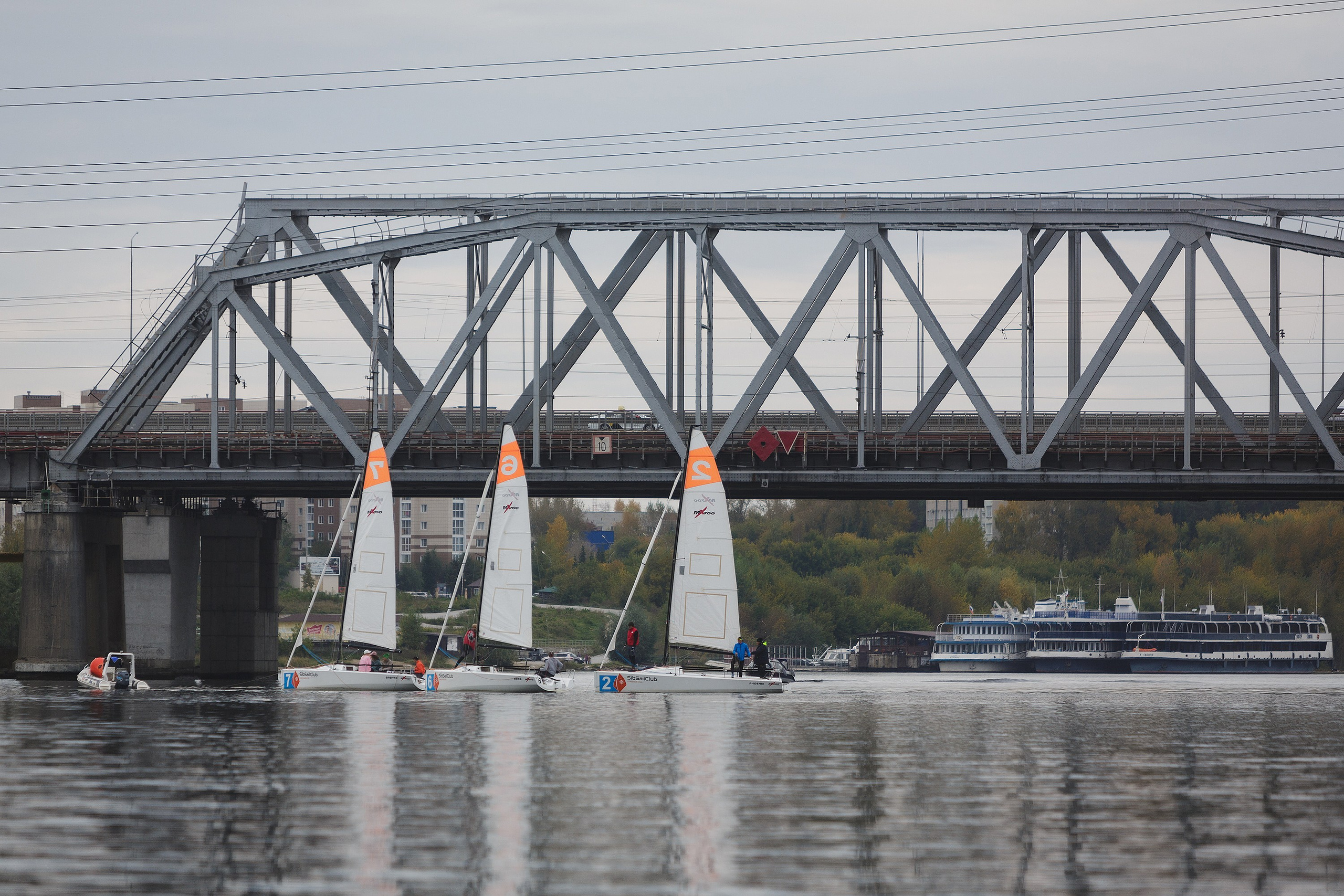 ЯХТИНГ. Roman Photo