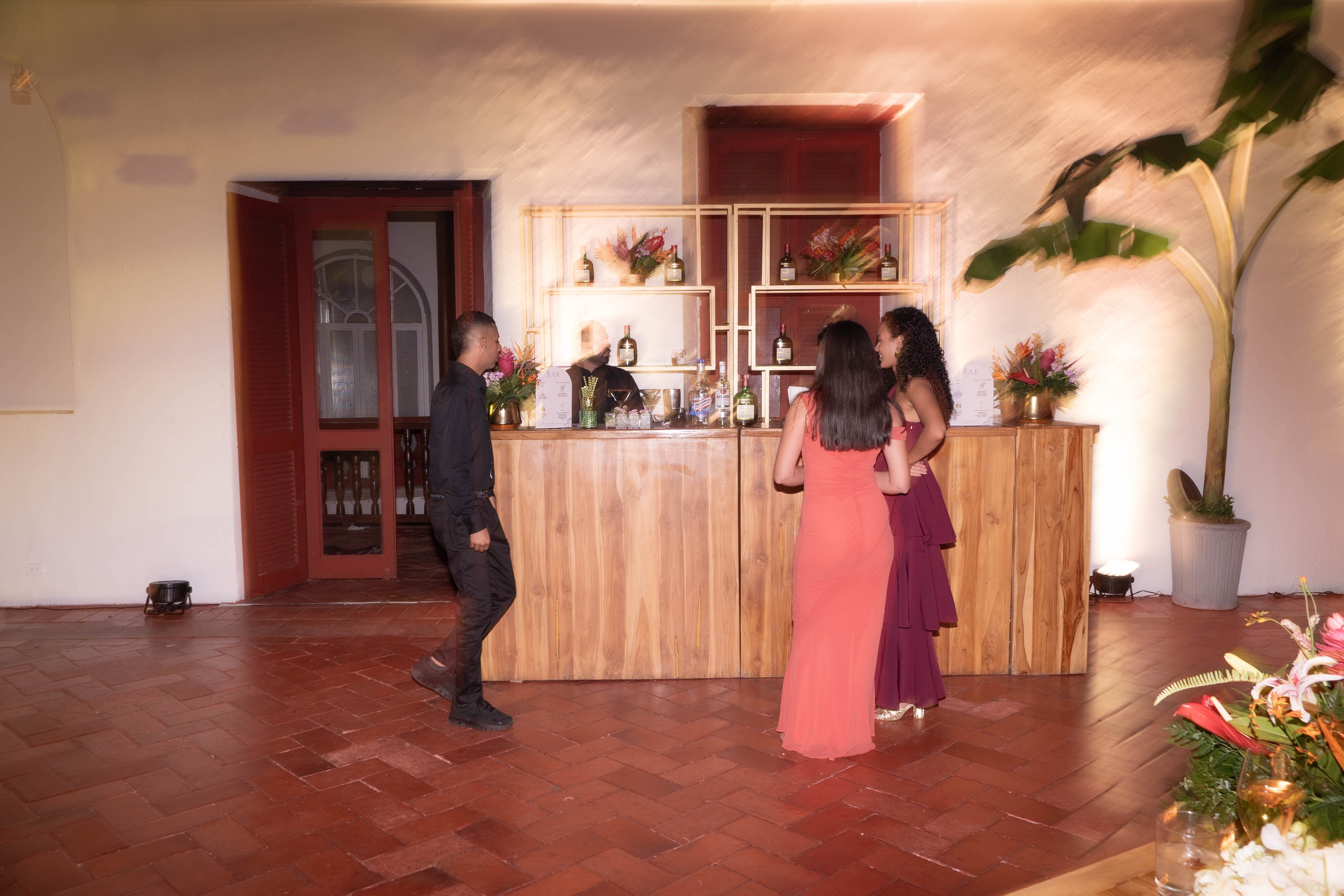 Catalina and Romain. Wedding Photographer in Barcelona and Medellin