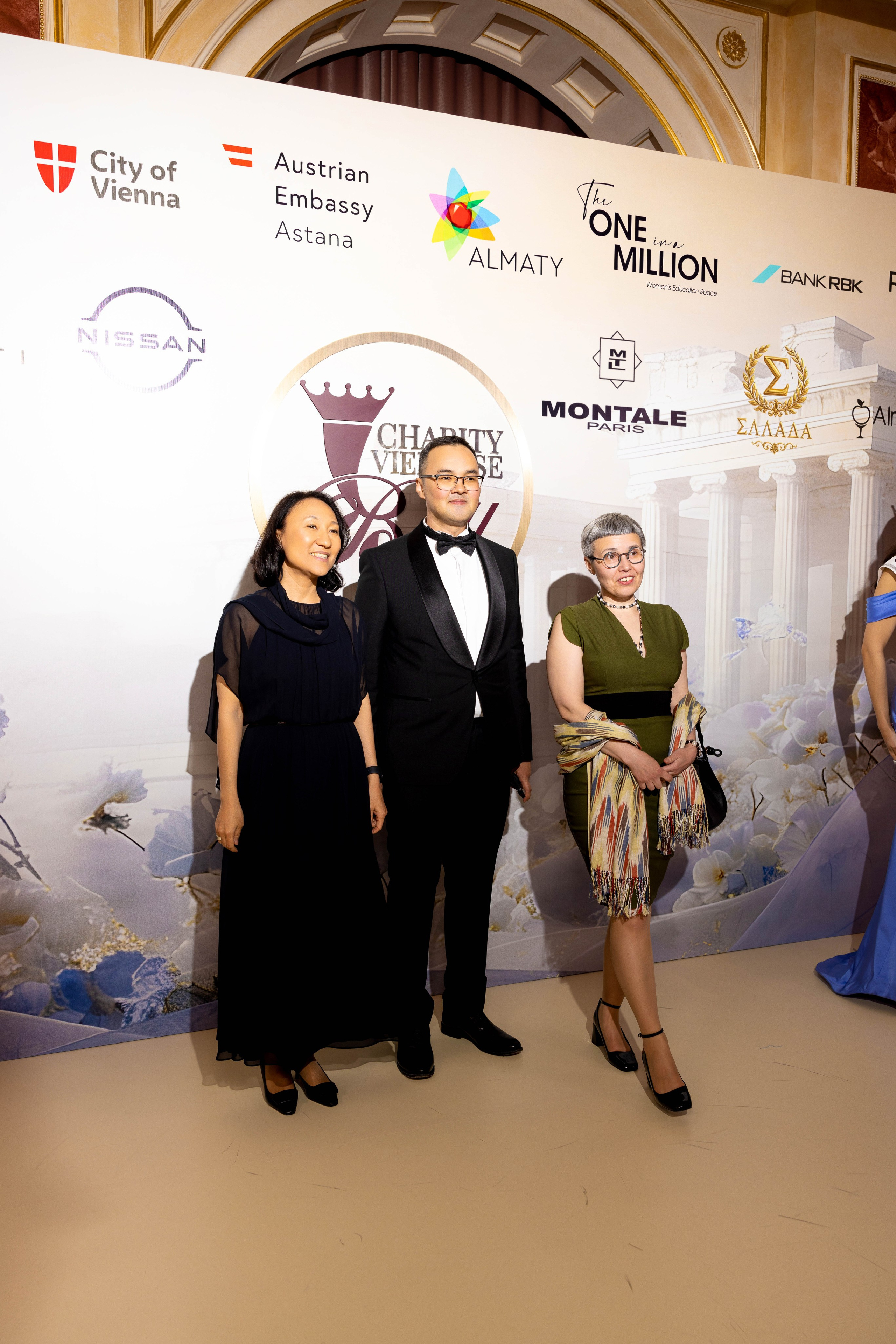 Viennese Ball. Кристина Шнайдер репортажный фотограф Алматы