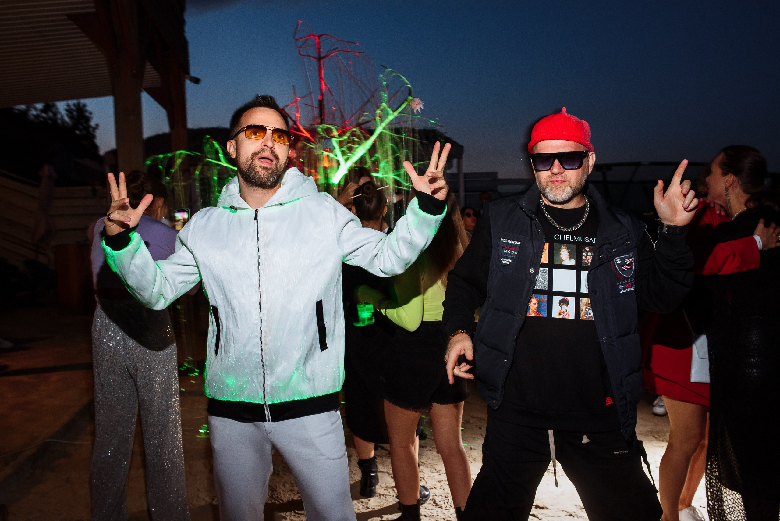 Пляжная вечеринка. Wedding and family photographer USA