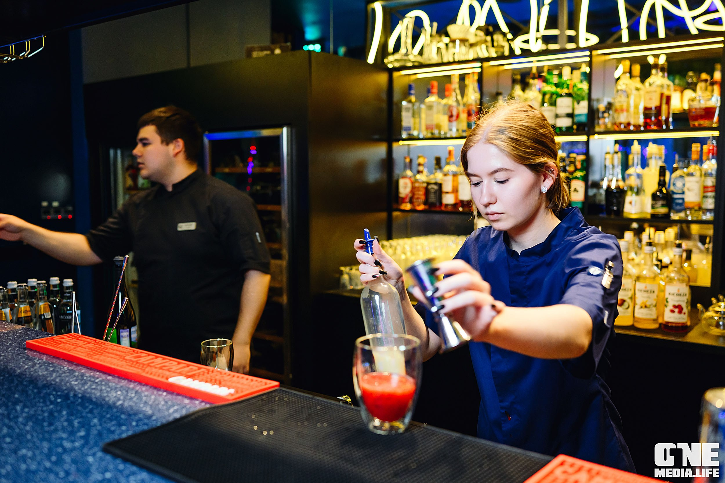 Вечеринка в ресторане Океан. One Media Life: фоторепортажи, фотоотчеты с мероприятий и заведений