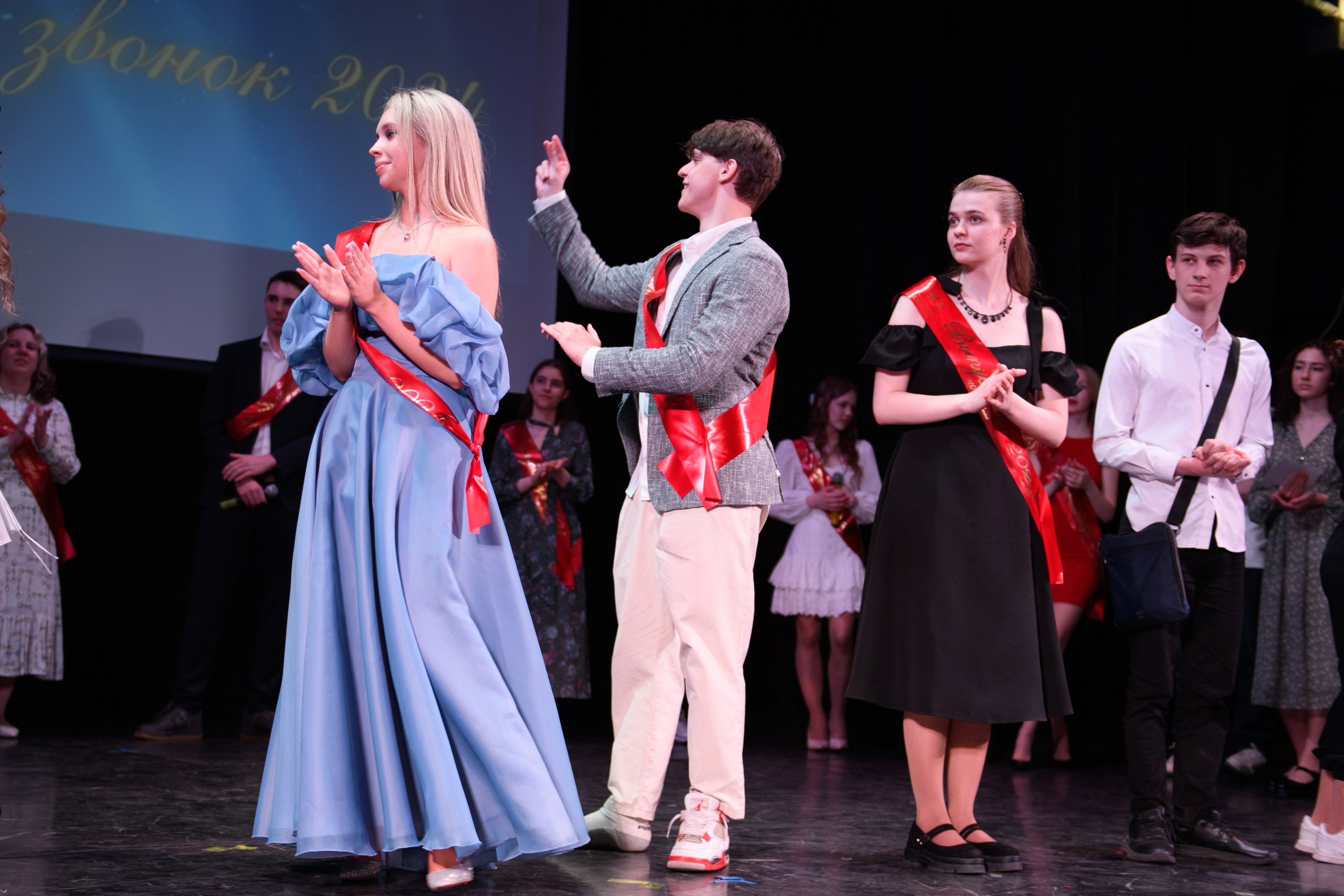 Фотосъёмка торжественного вечера выпускников. Организация и проведение фотосъемок в Санкт-Петербурге. Фотограф Смирягин Илья