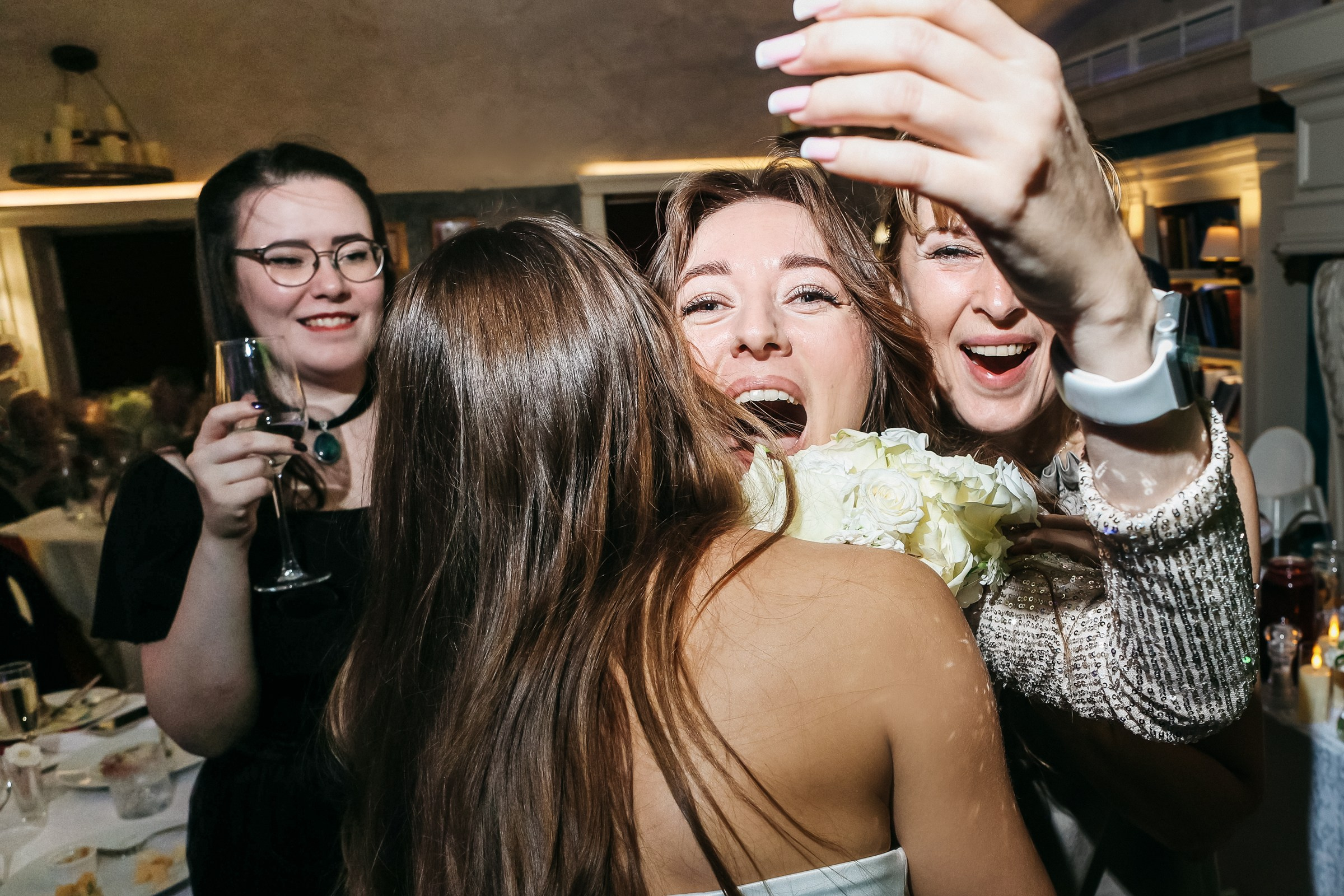 Внимательный свадебный фотограф Питер