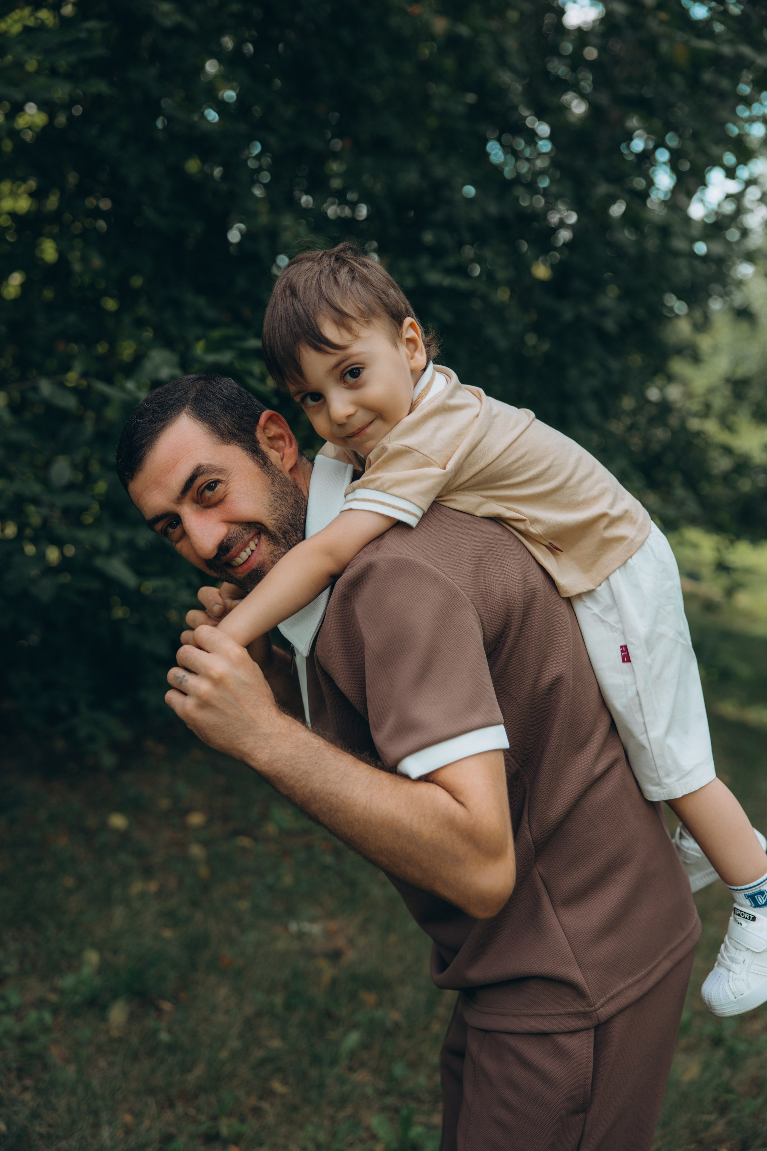 Семейная фотосессия в парке ЦПКиО. Свадебный, семейный фотограф в Иркутске Светлана Макаричева