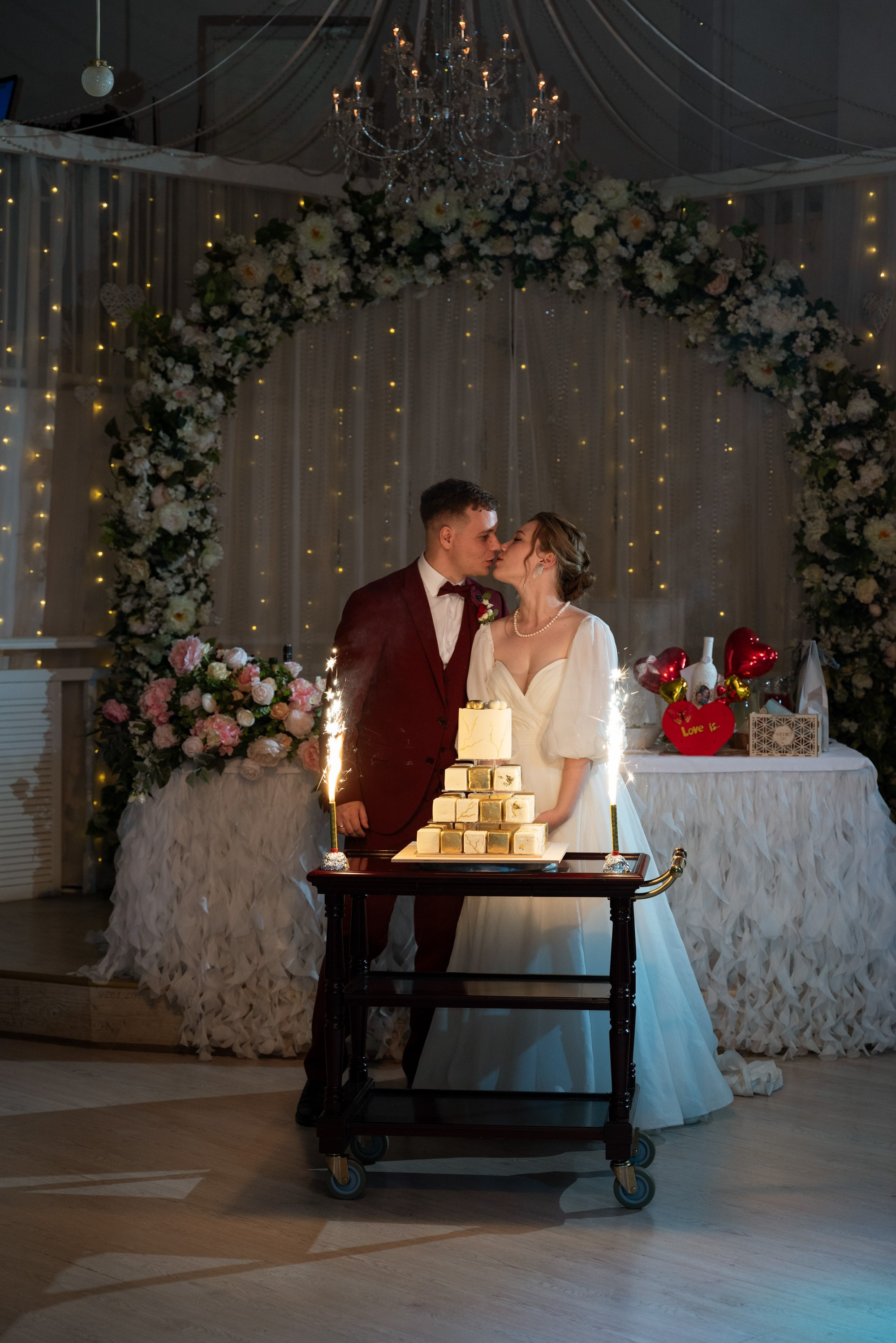 Егор и Елена | 02.06.24. Свадебный фотограф в Санкт-Петербурге Владислава Тюльпина
