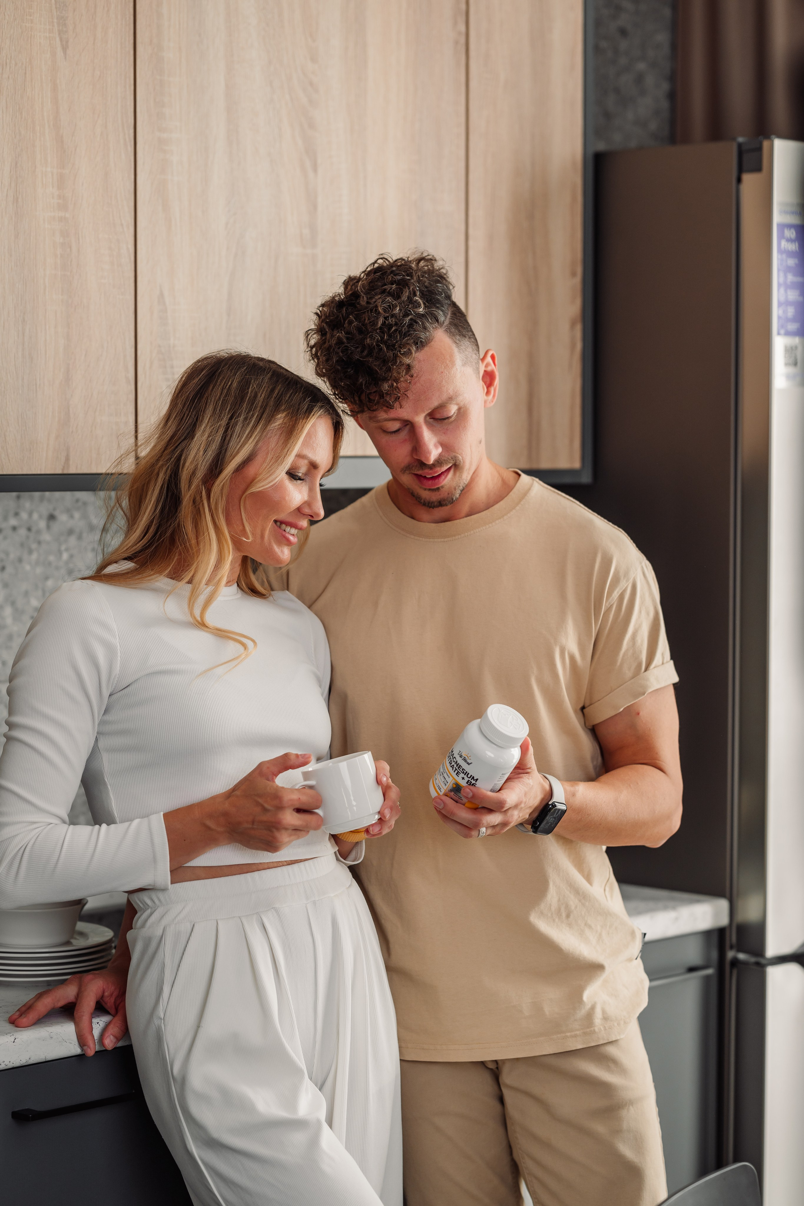 Съемка товаров для маркетплейсов (Wildberries, Ozon, Яндекс.Маркет). Фотограф товаров для соцсетей - инстаграм, вконтакте. Контент-фотограф в Москве Хныкина Лена