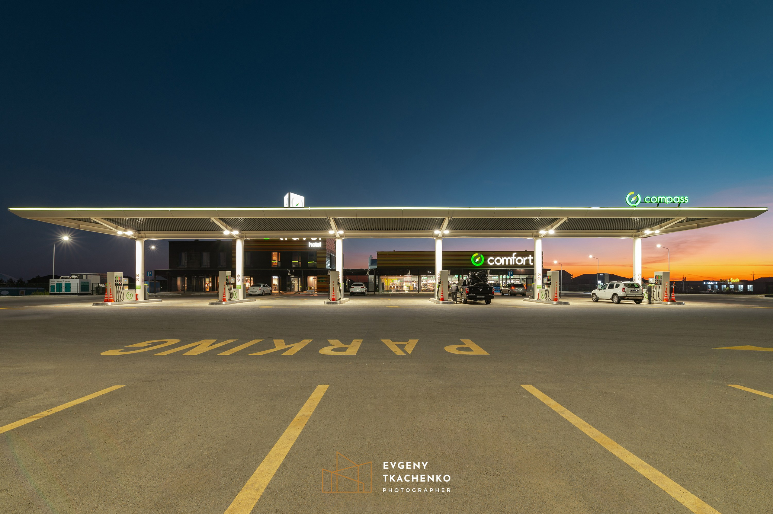 АЗС Compass. Архитектурный и интерьерный фотограф в Казахстане
