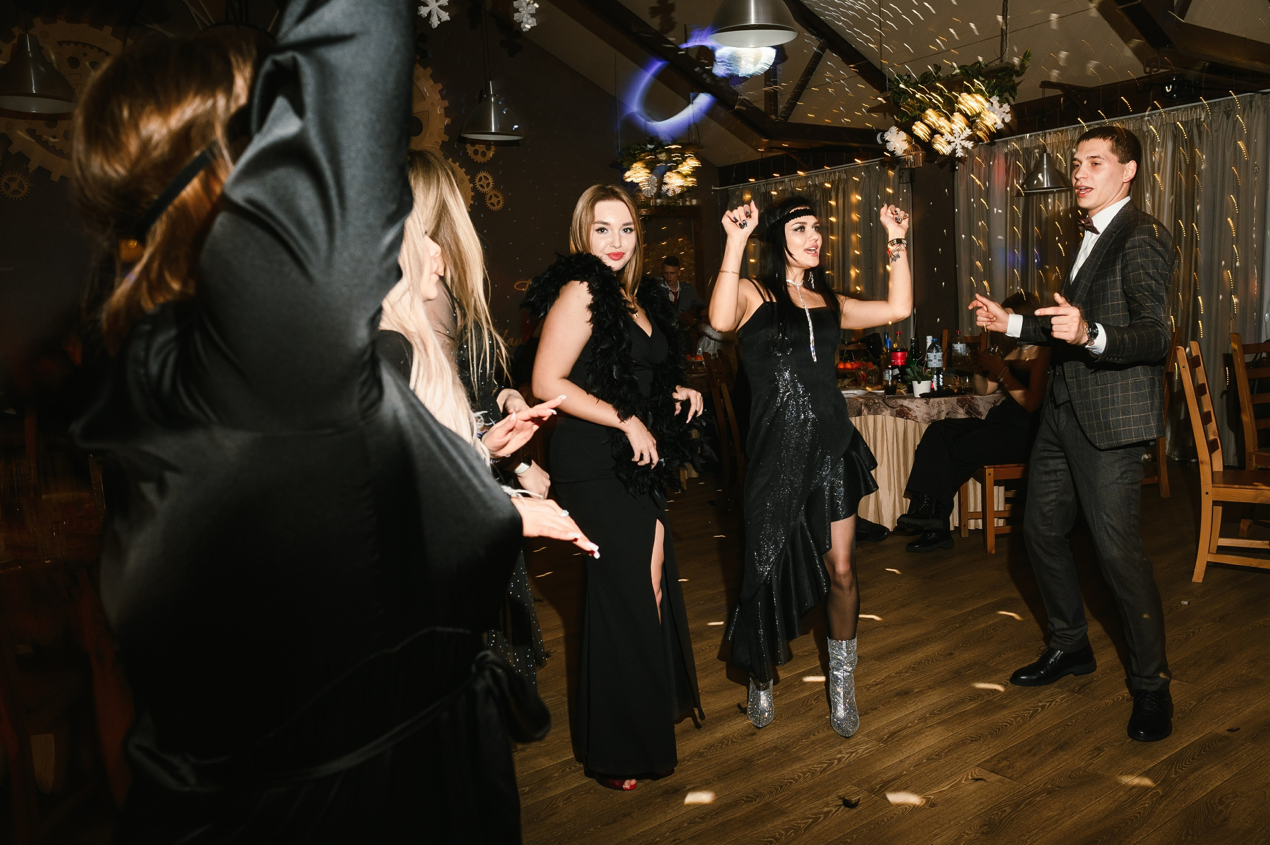 Новогодний корпоратив в «Алых парусах». Wedding and family photographer USA