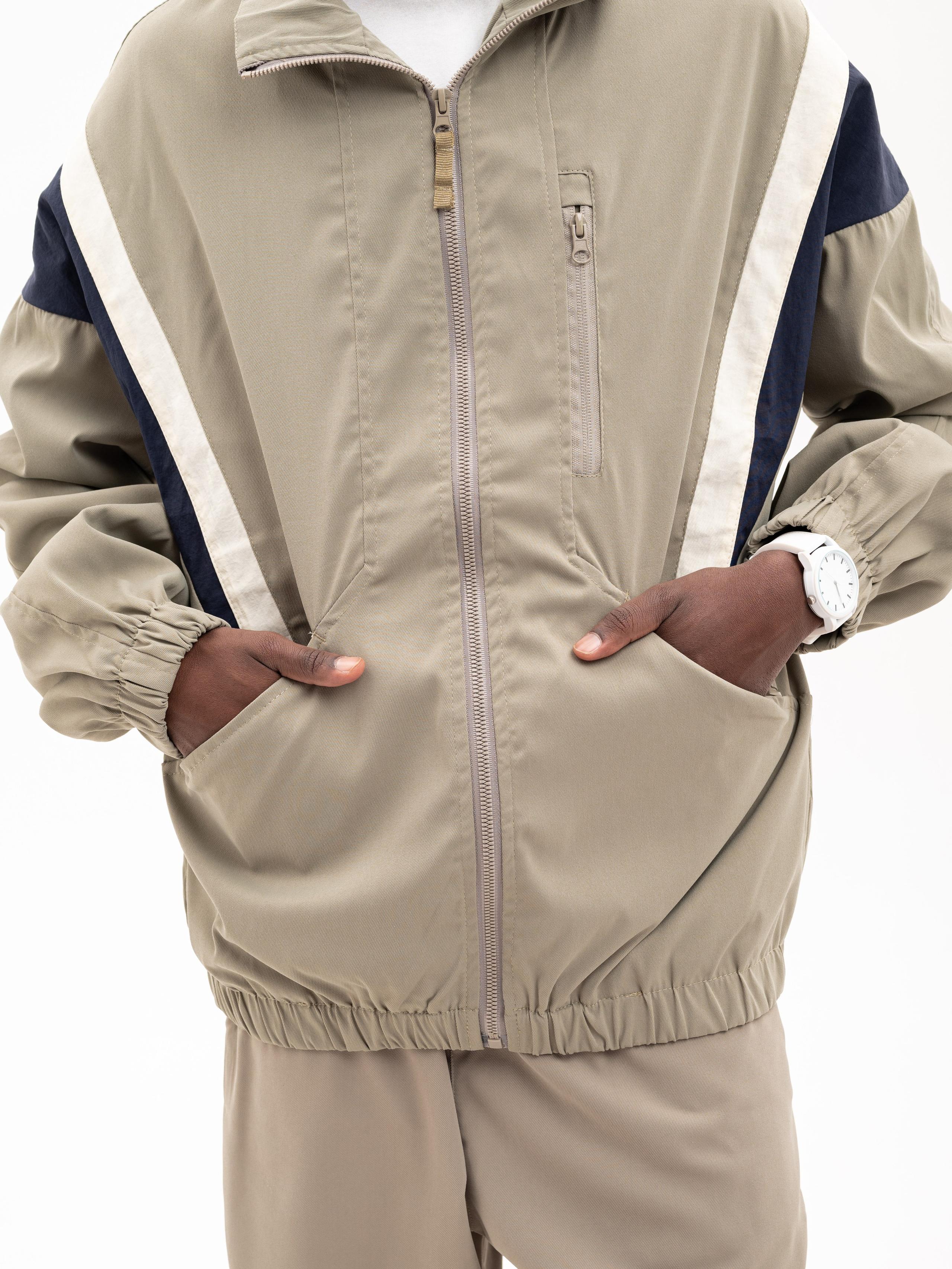 Подростковые вещи. Предметный фотограф, фото для маркетплейсов Пятигорск, КМВ