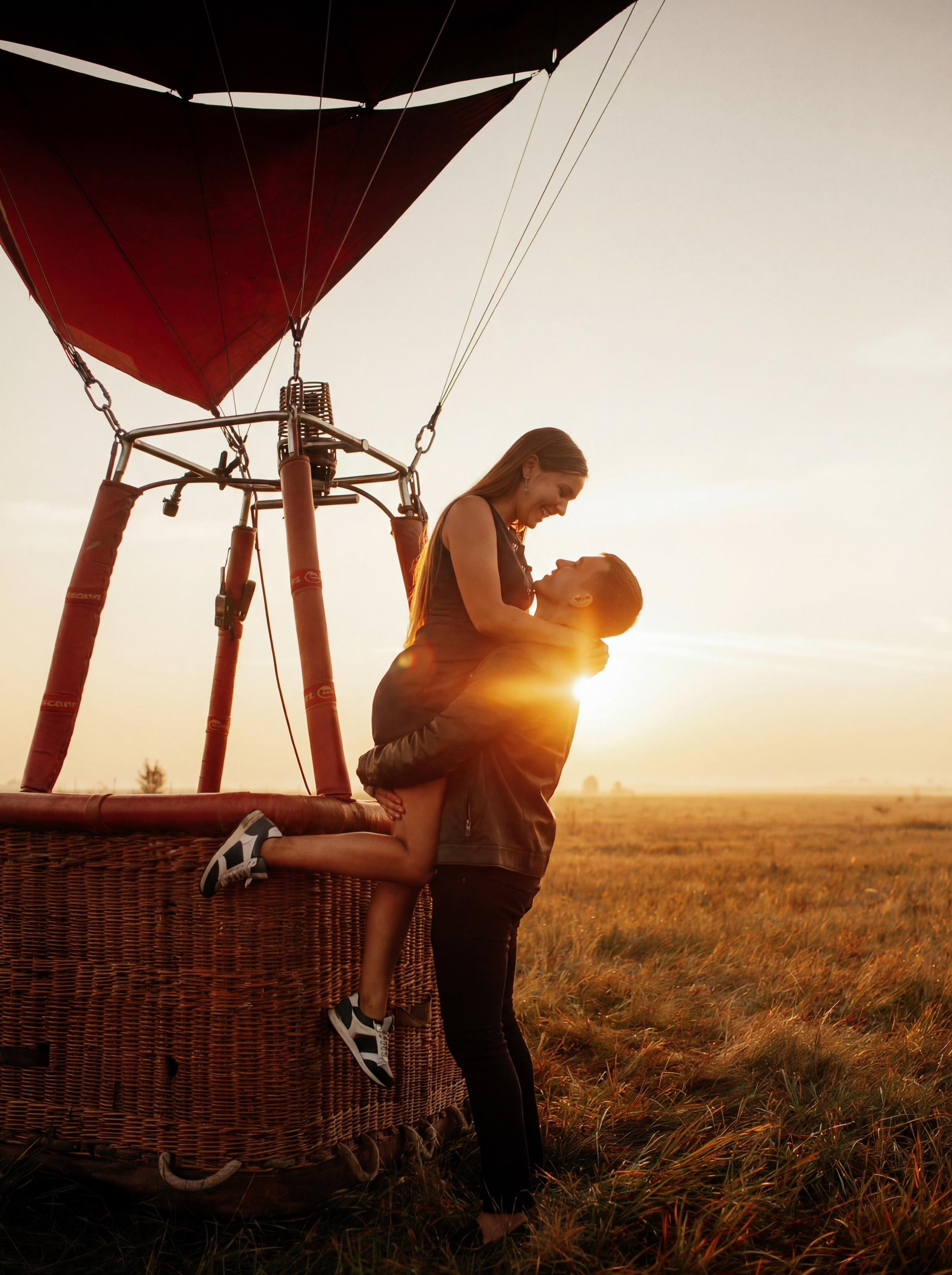 Фотосессия Love Story на воздушном шаре: рассвет в Логиново | Фотограф Дмитрий Судаков. Фотограф Дмитрий Судаков — Свадебная и репортажная съемка в Екатеринбурге и Москве