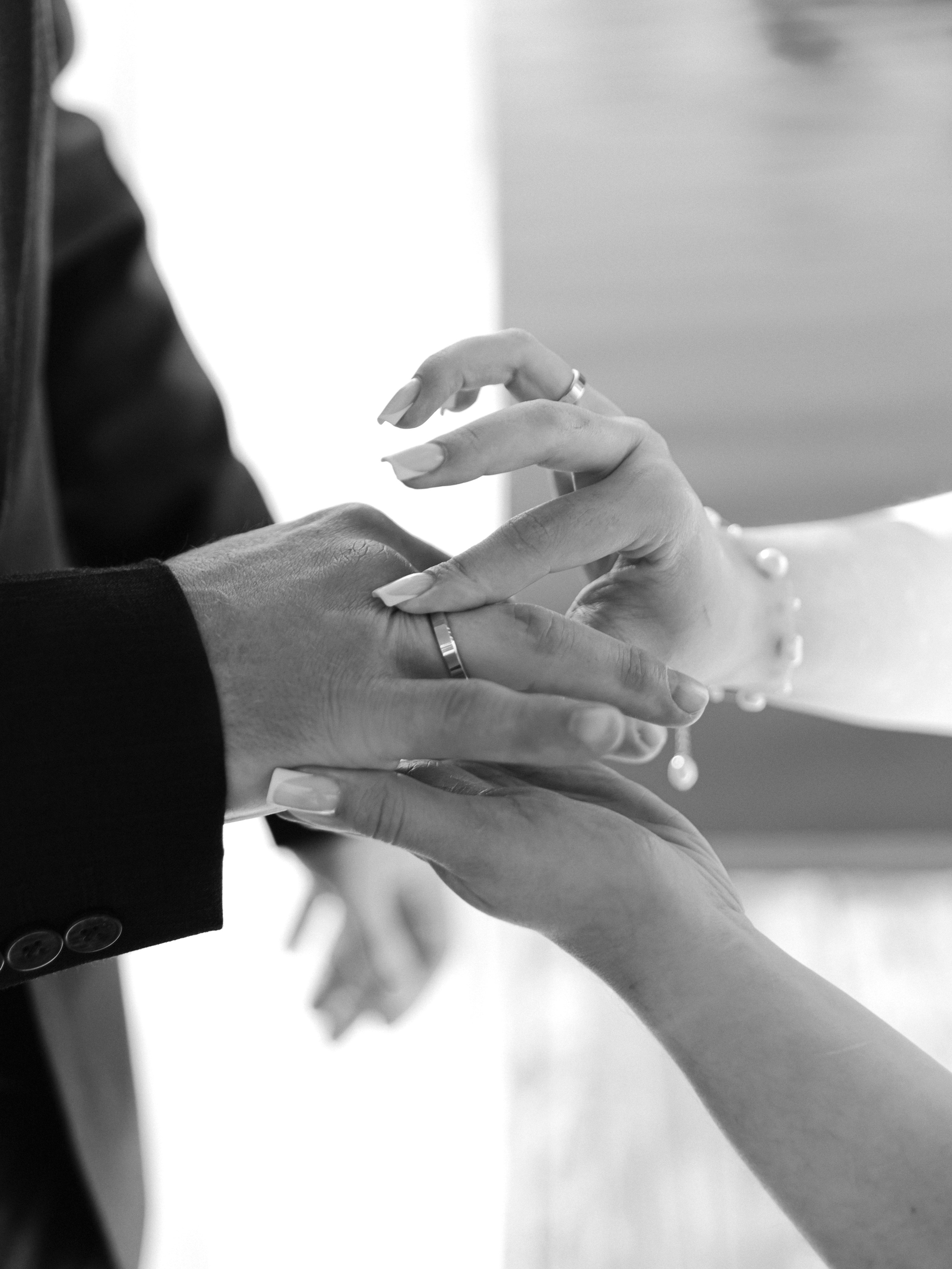 Выездная регистрация в Любогорье. Фотограф СПБ Засорина Юлия