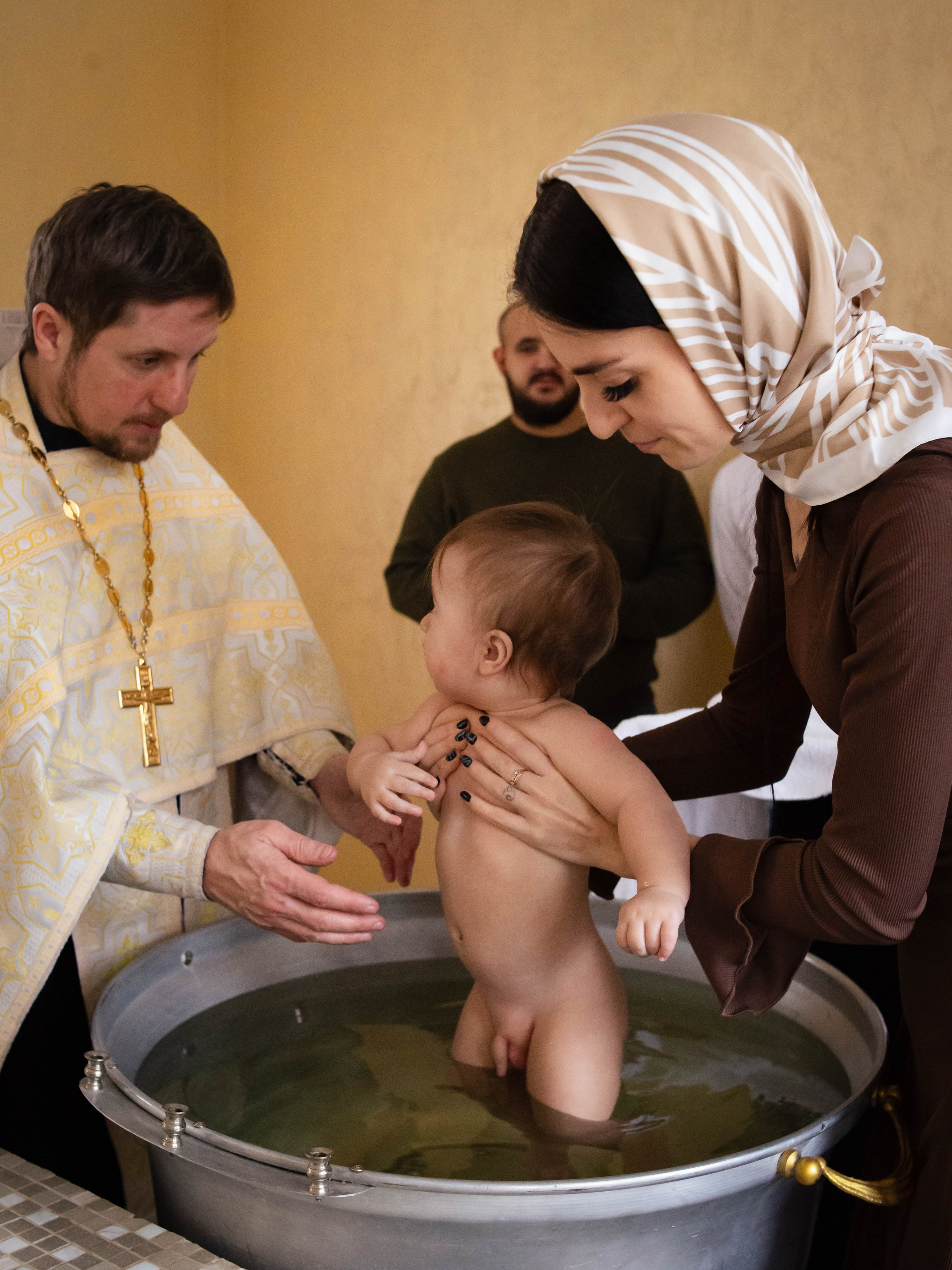 Крещение Эмира. Семейный фотограф Софи Симакова в Волгограде и Волжском