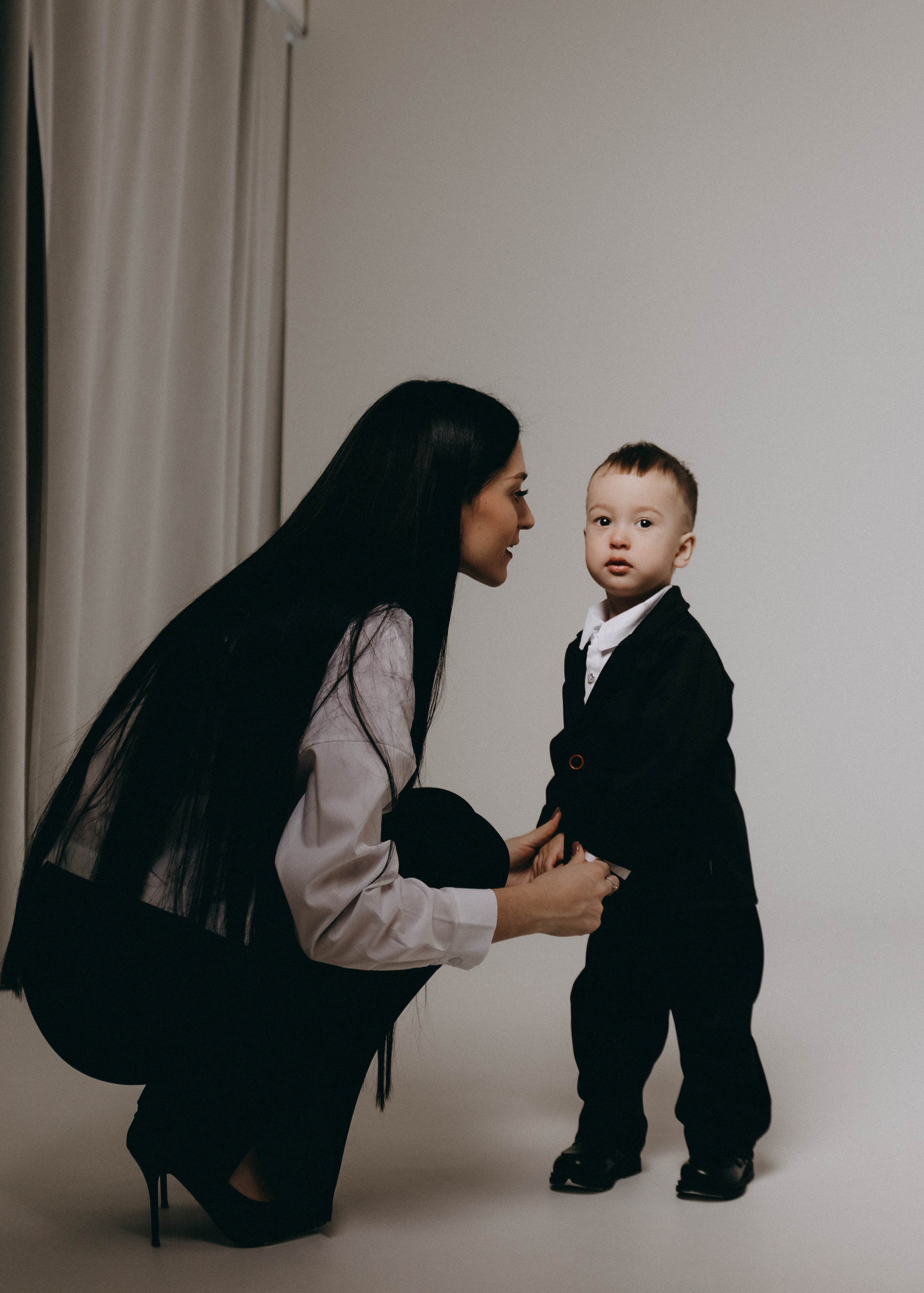 Эмиру 2 годика (на циклораме). Семейный фотограф Софи Симакова в Волгограде и Волжском