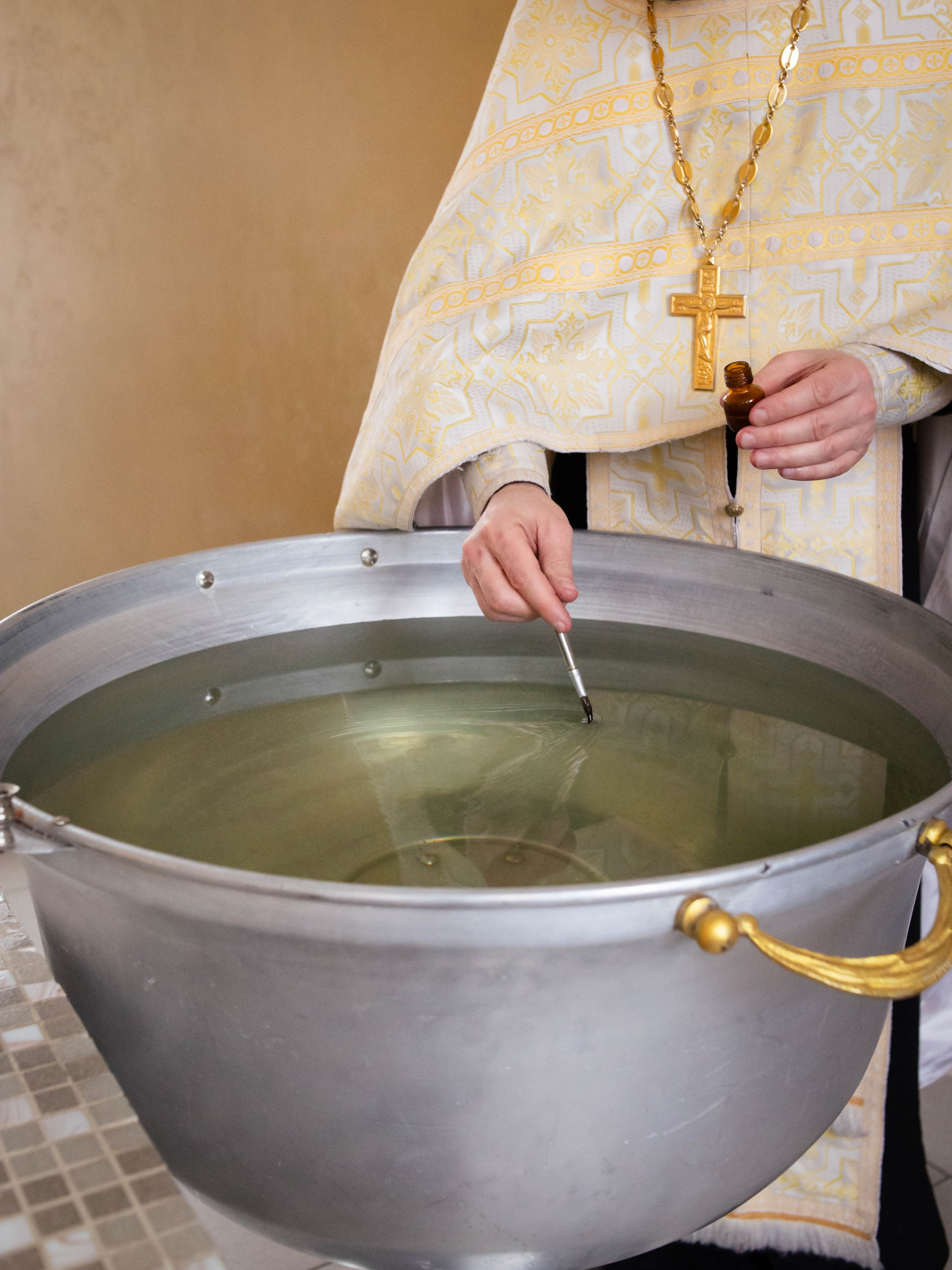 Крещение Эмира. Семейный фотограф Софи Симакова в Волгограде и Волжском
