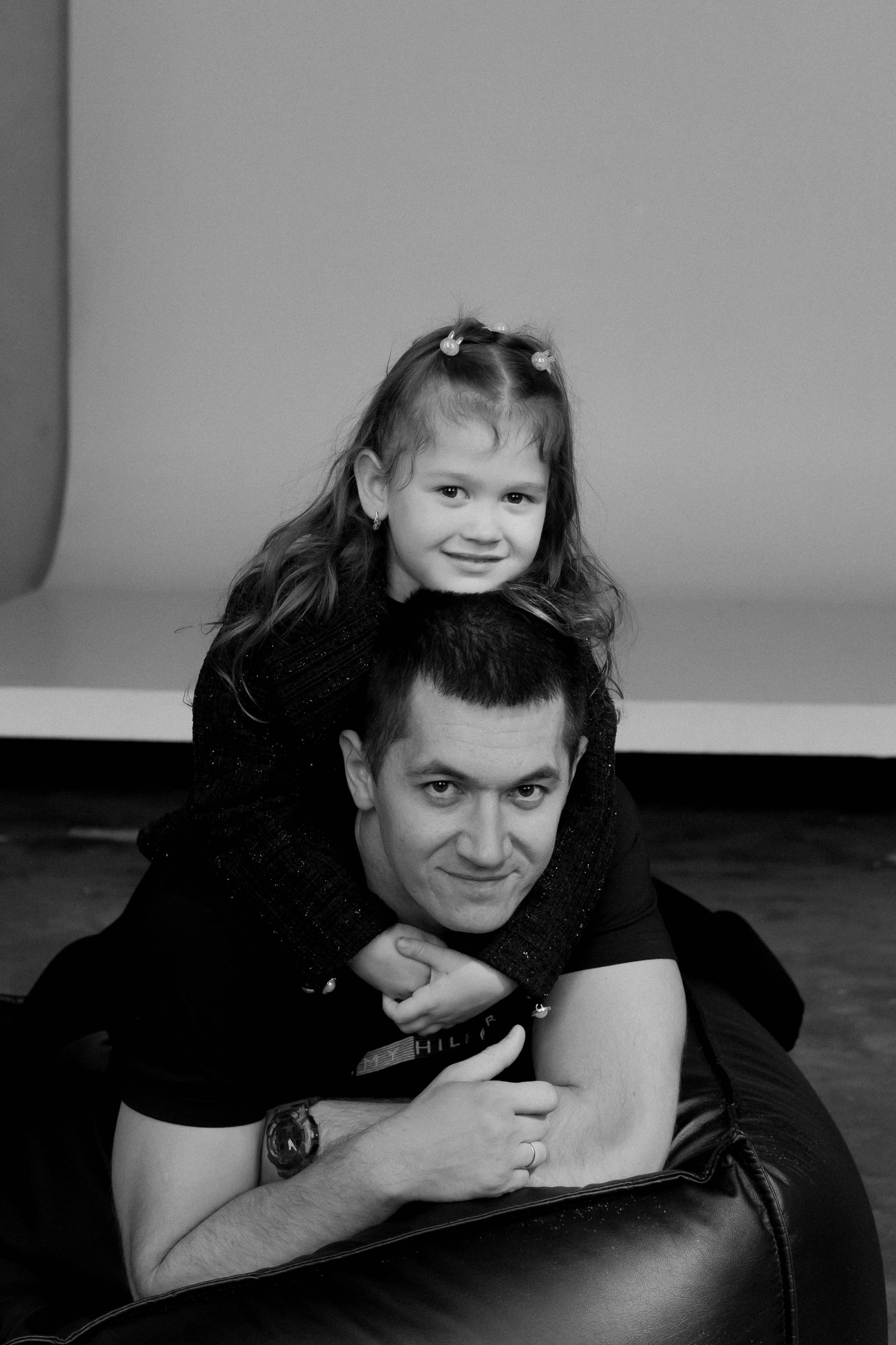 Семейная студийная фотосессия. Свадебный и семейный фотограф г. Волгоград Биленко Ангелина