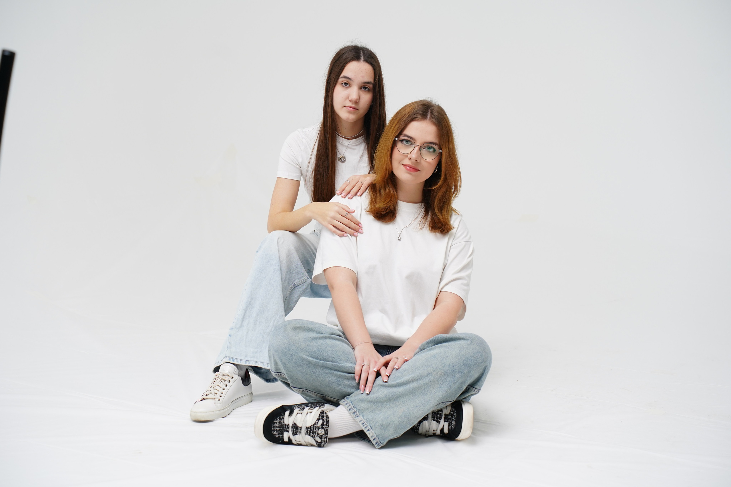 Образы. MEMENTO.Выпускные альбомы, школьные, юбилейные и другие книги. Ростов-на-Дону