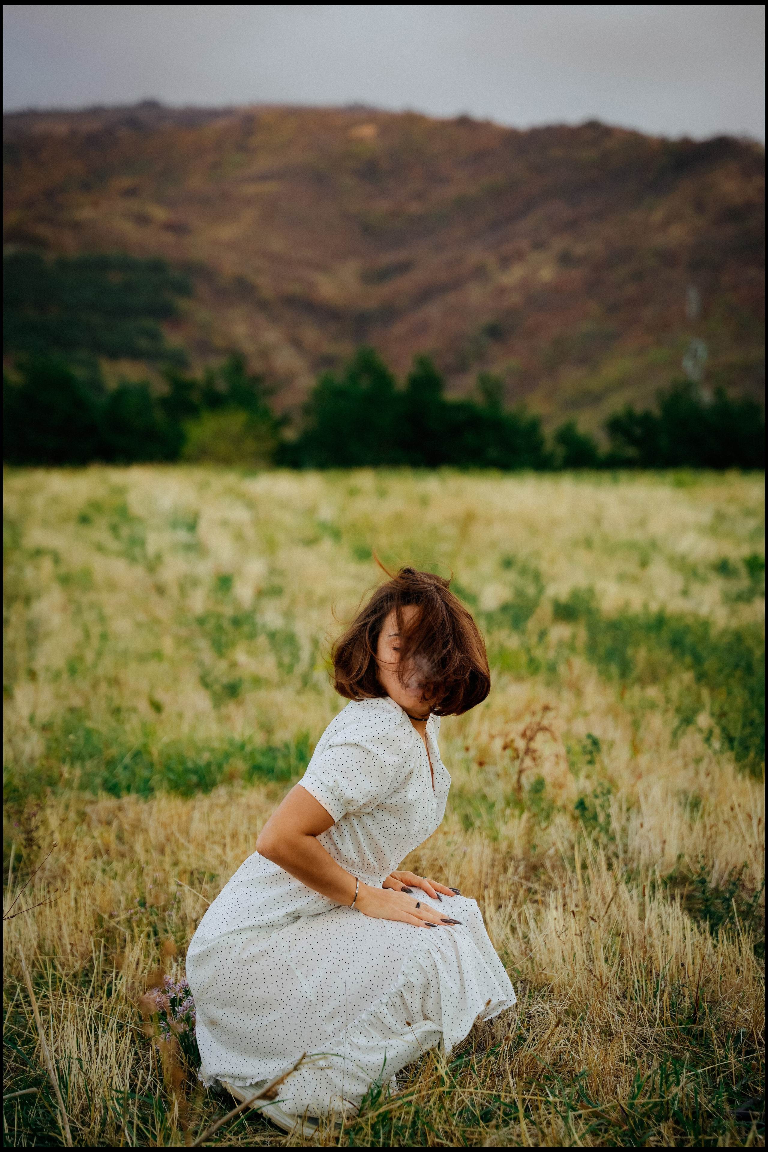 В полях. VISUAL ARTIST · KRONGAUZ ANASTASIA