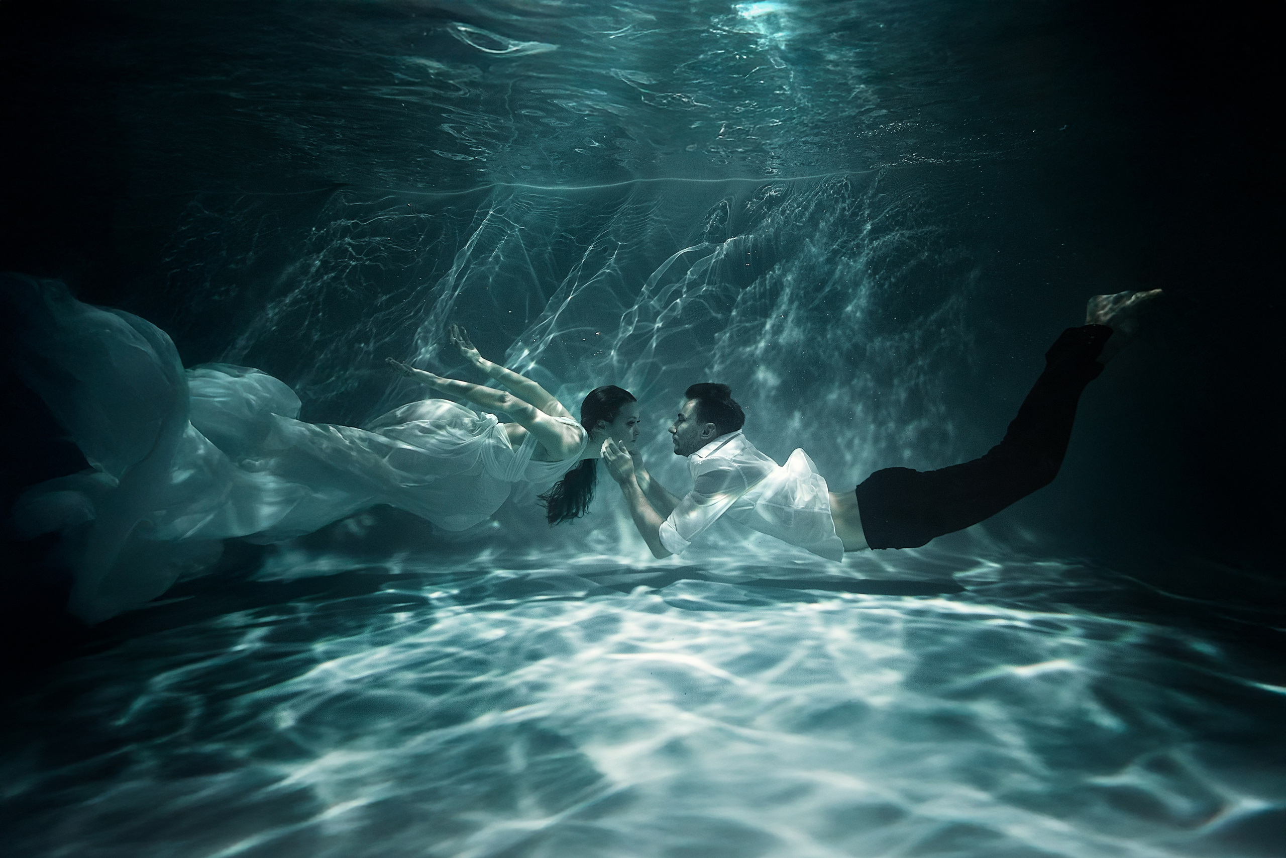 Лавстори Москва | Парная фотосессия | История любви. Фотограф брендов и бизнеса в Москве Алексей Сентюрин