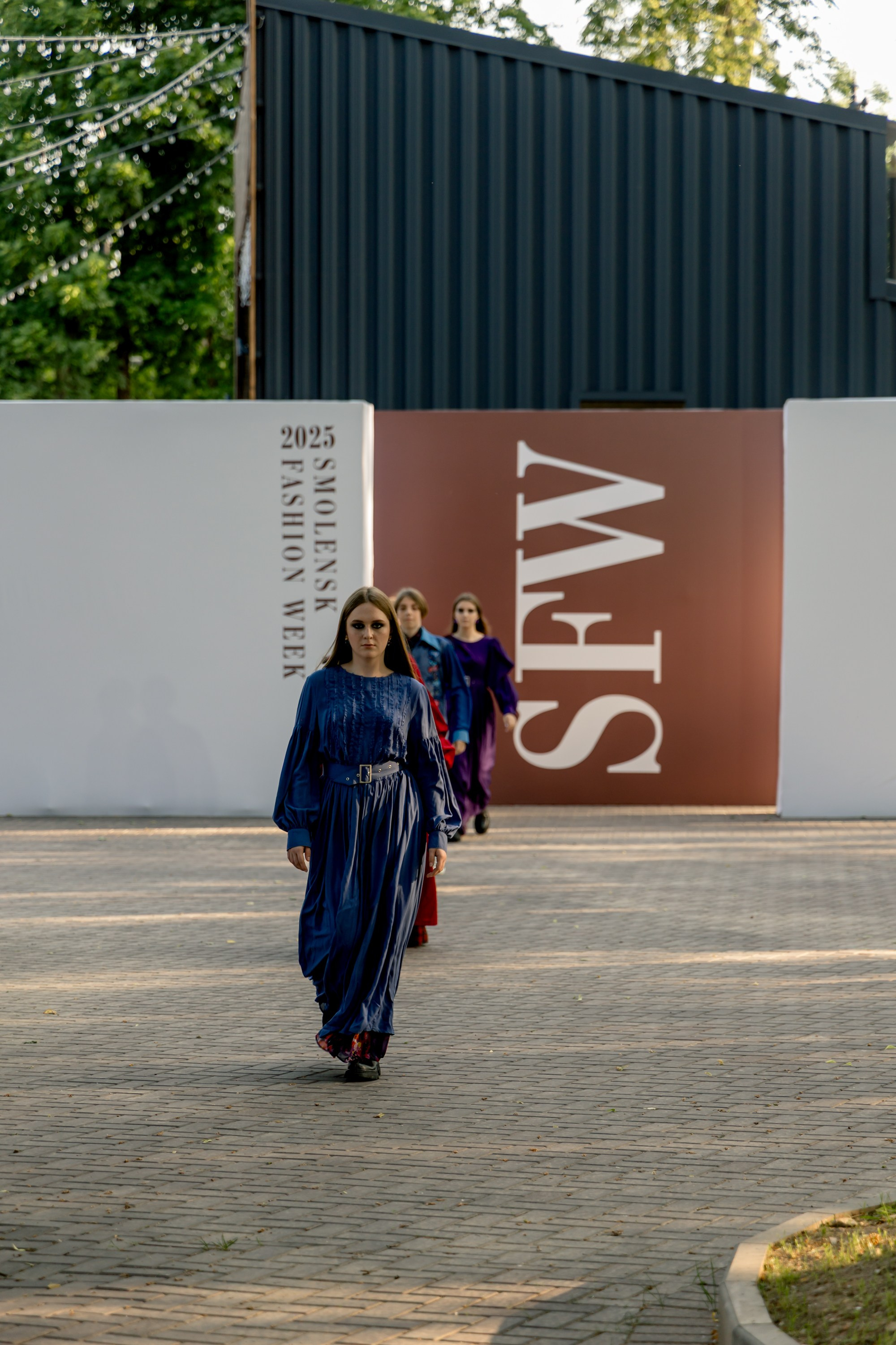 Smolensk Fashion Week 2025_показы_ДЕНЬ 1_ВЕЧЕРНИЙ ПОКАЗ_19:00. Главная