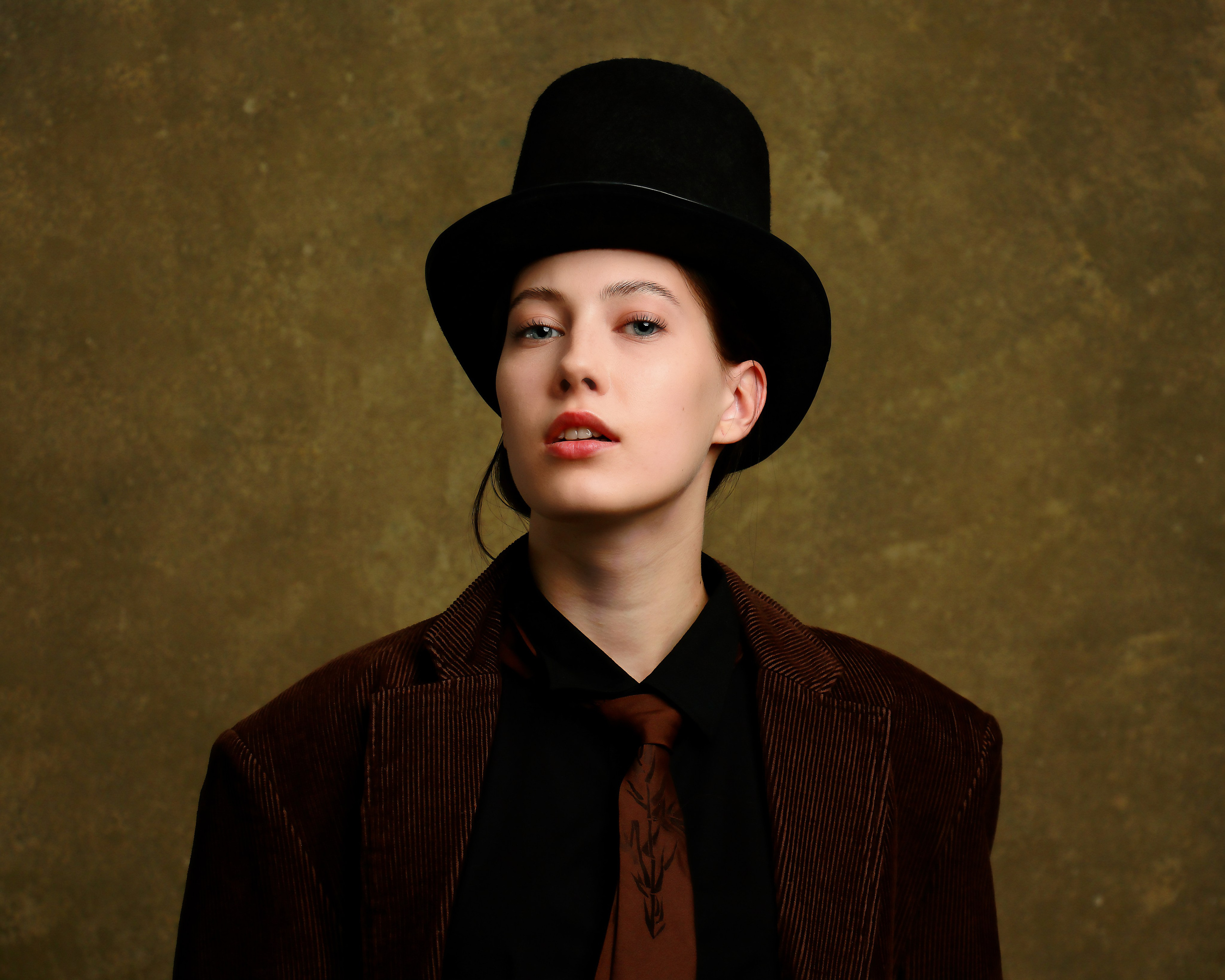 ЖЕНСКИЙ ПОРТРЕТ. Фотограф Владимир Роля