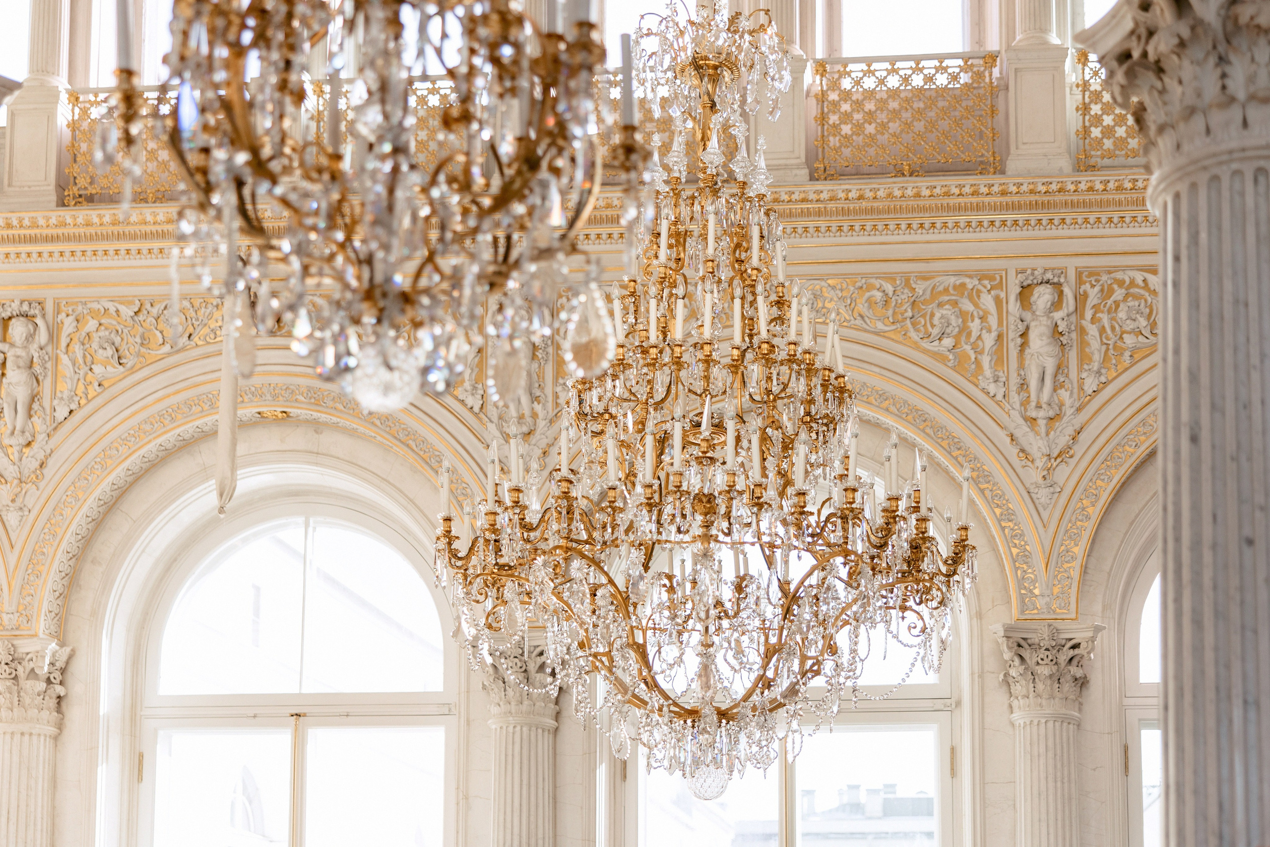 Свадебная фотосессия в Эрмитаже. Свадебный фотограф Москва