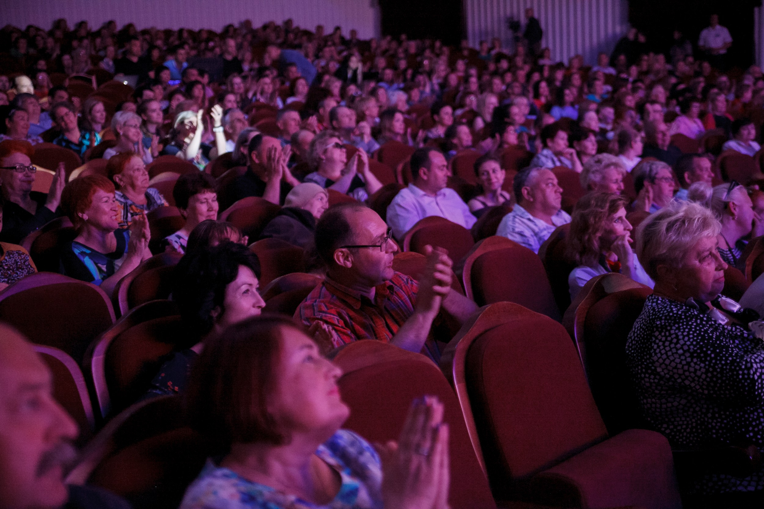 ЦКЗ перезагрузка ХХ века. Свадебный и детский фотограф в Волгограде Слава Белов