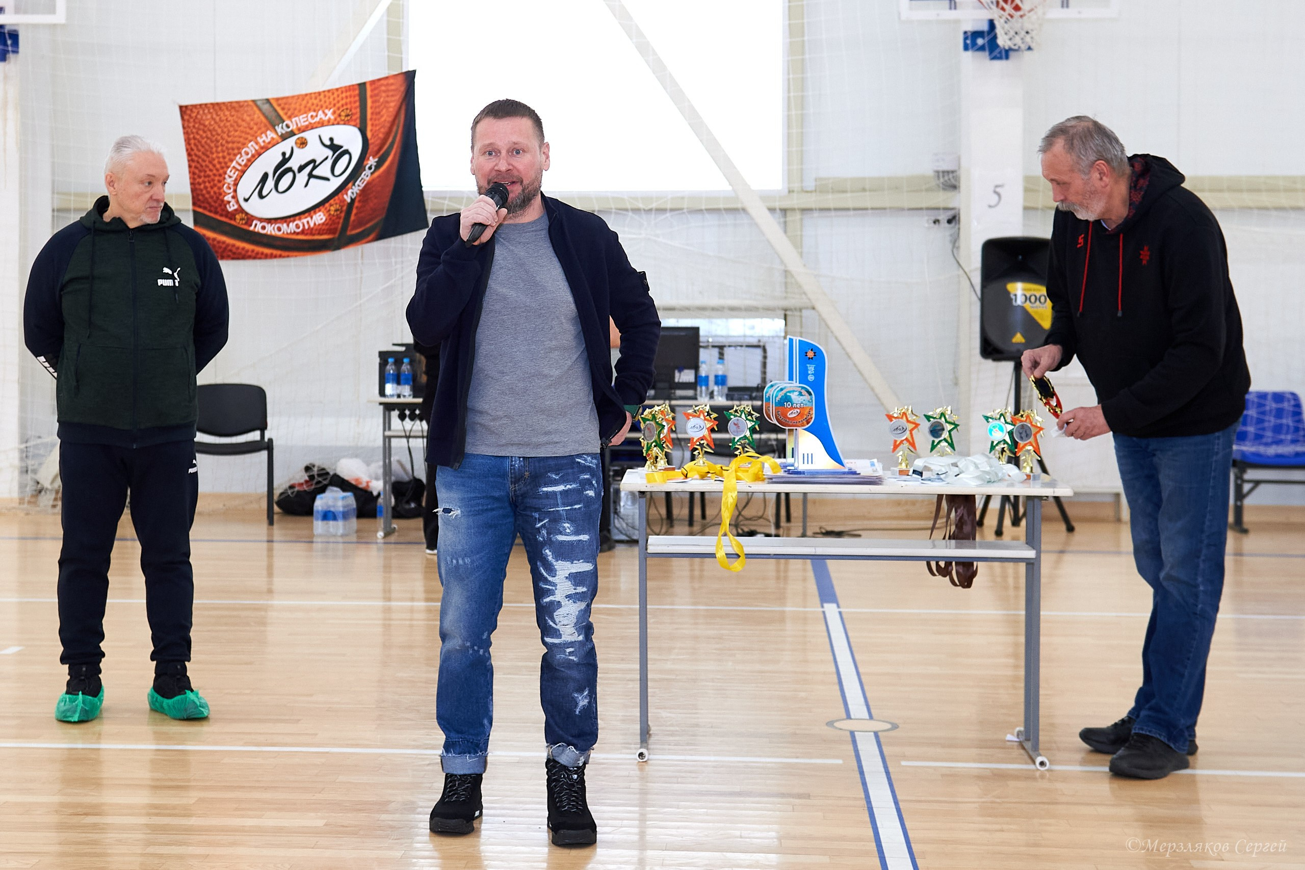 X традиционный Рождественский турнир по баскетболу на колясках. Ижевск. Спортивный репортажный фотограф в Ижевске Сергей Мерзляков