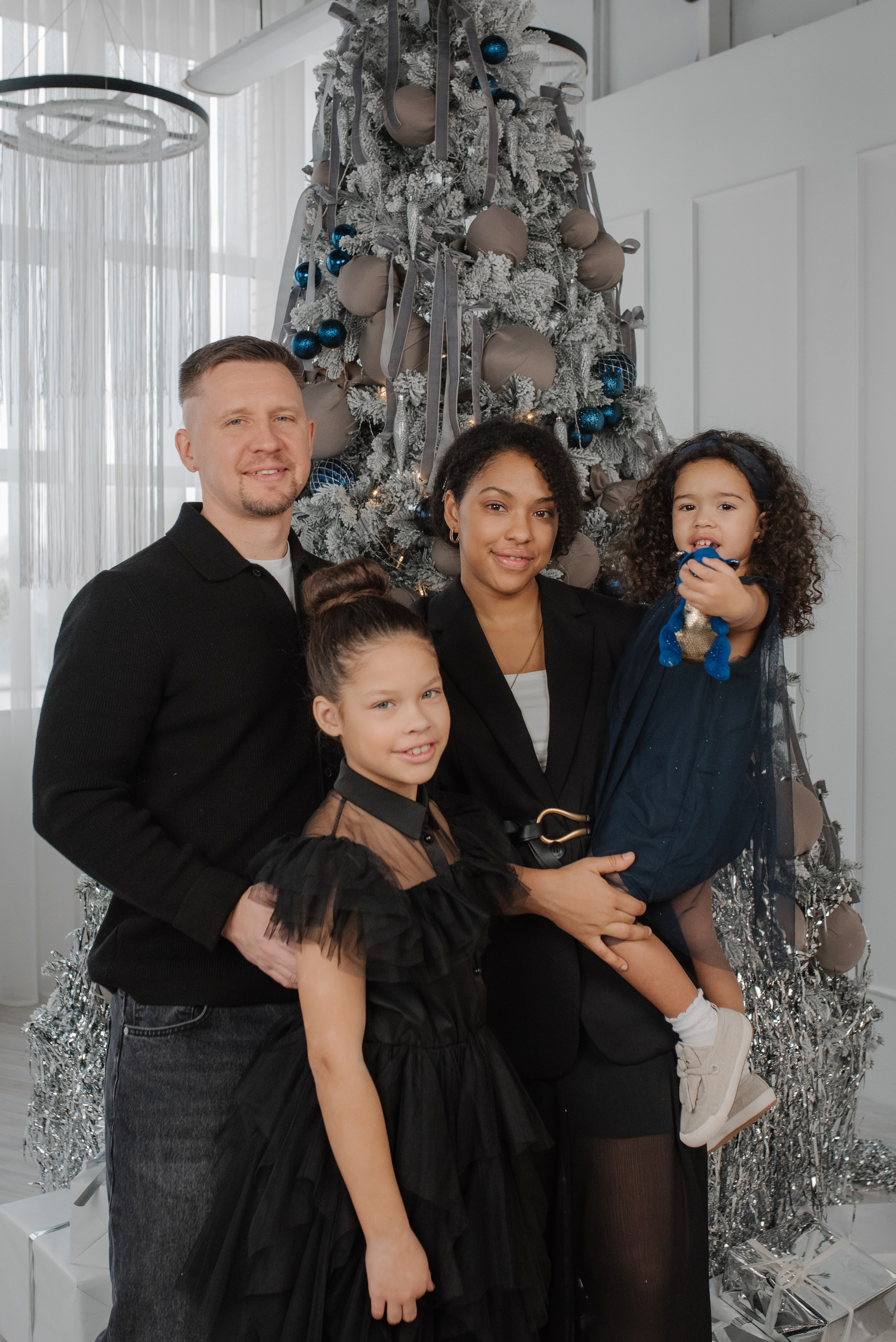 Семейная фотосессия: фотосессия с детьми и съёмка беременности