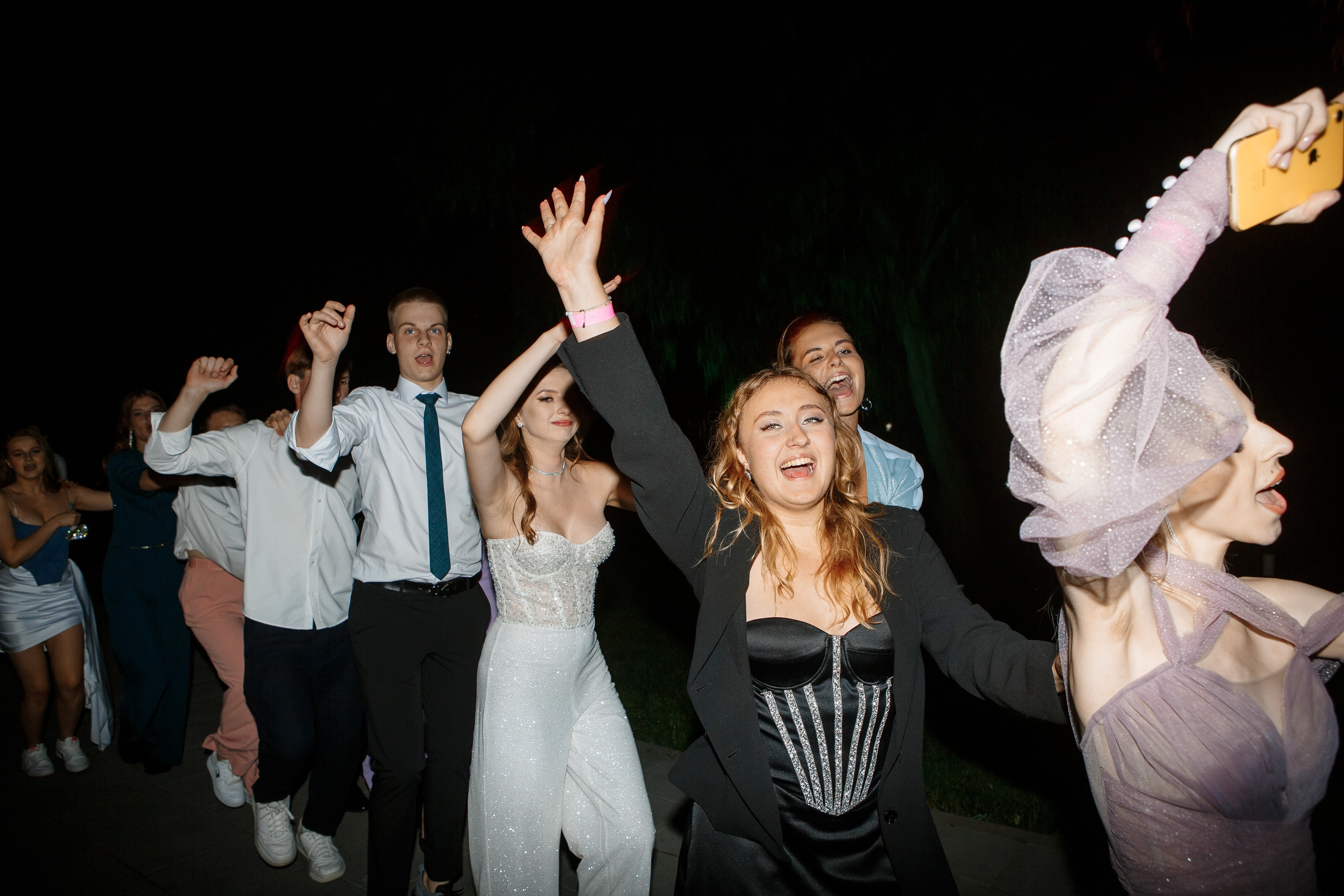 Выпускной Гимназия 12 2024 OpenHouse. Свадебный и портретный Фотограф в Липецке Дмитрий Котюков