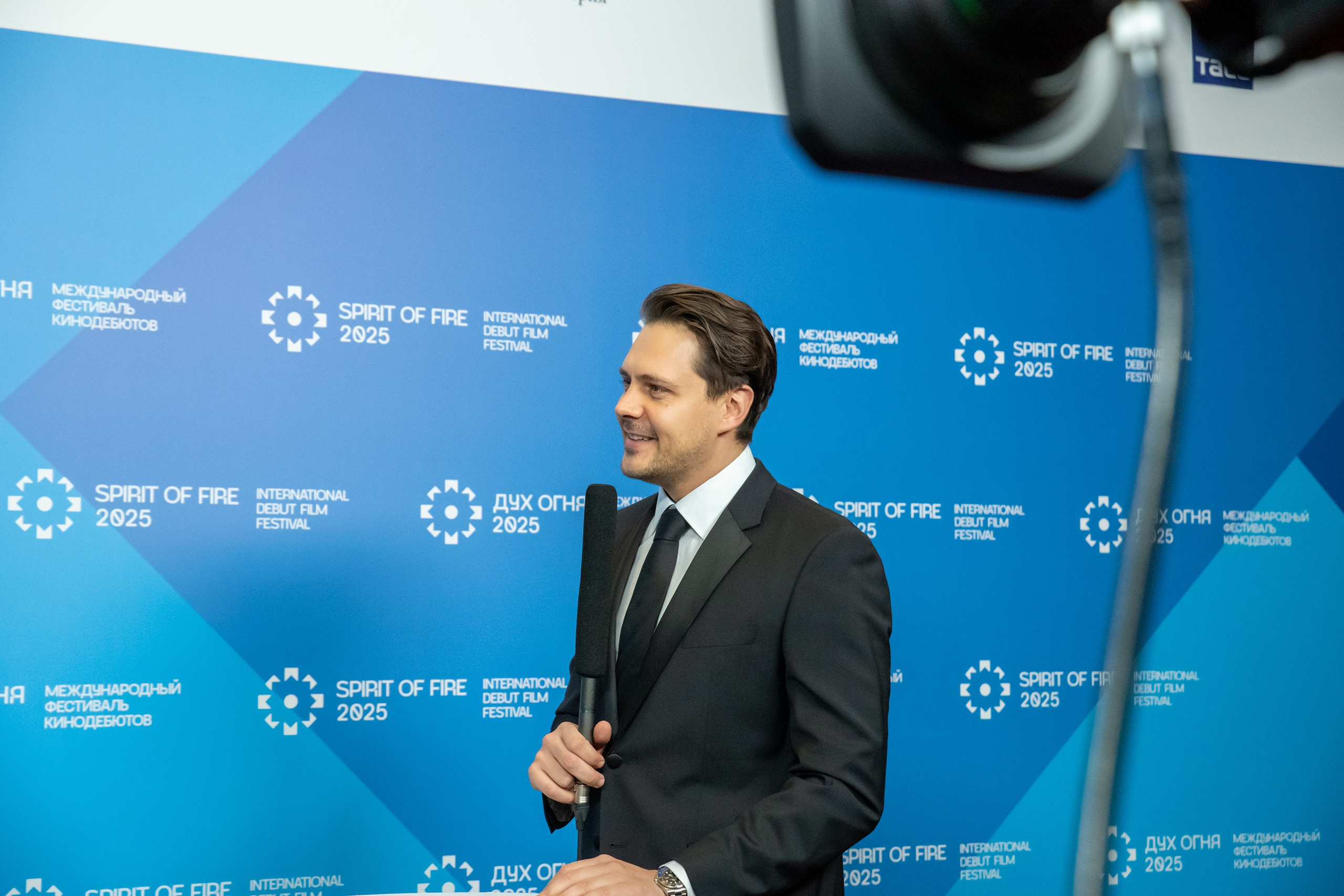 XXIII Международный фестиваль кинематографических дебютов «Дух огня». Фотограф в Ханты-Мансийске Евгений Жуланов